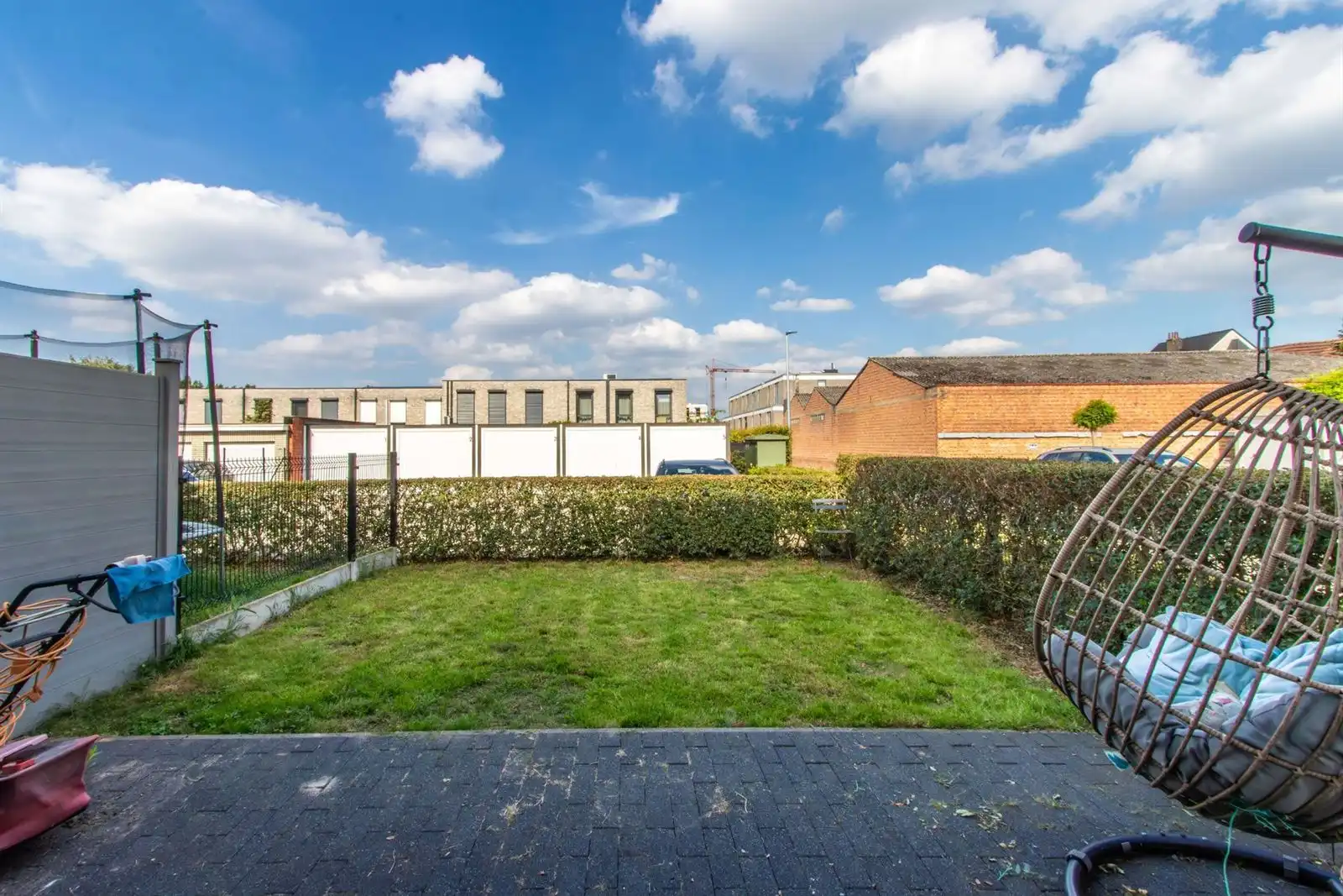 Appartement op de gelijkvloerse verdieping met 2 slaapkamers, terras & tuin en staanplaats  foto 7