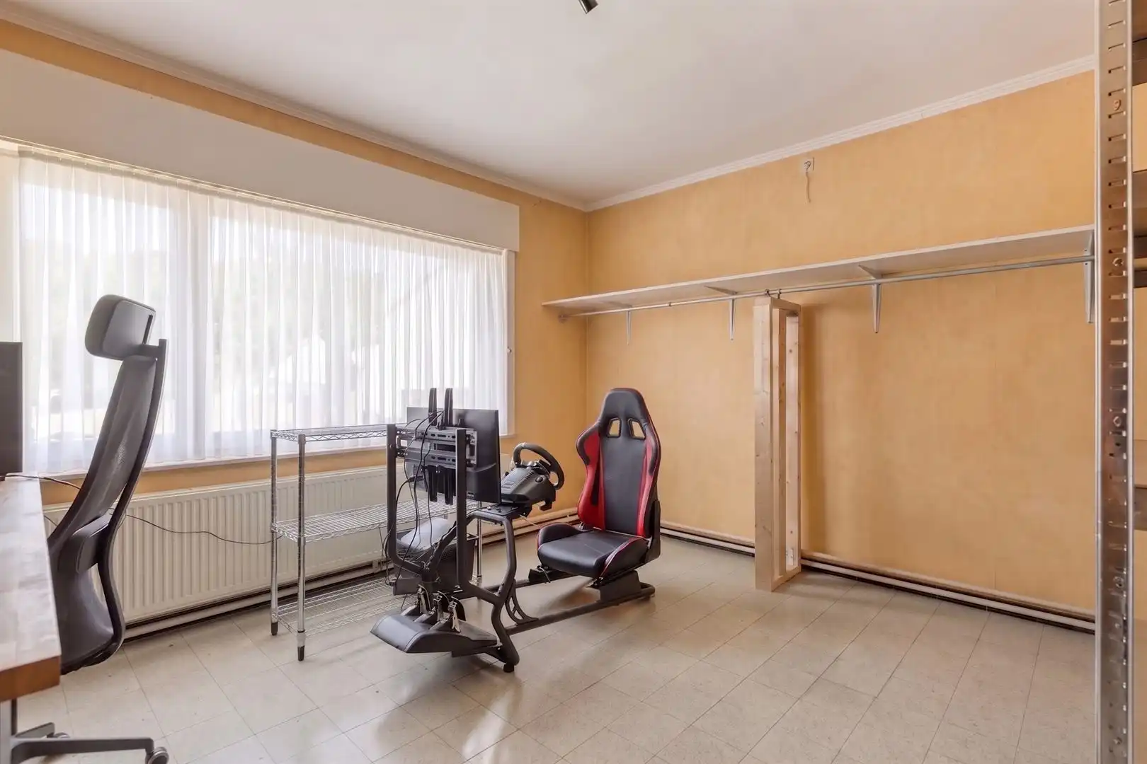Mooi gelegen te renoveren woning op de Wolvenberg foto 20