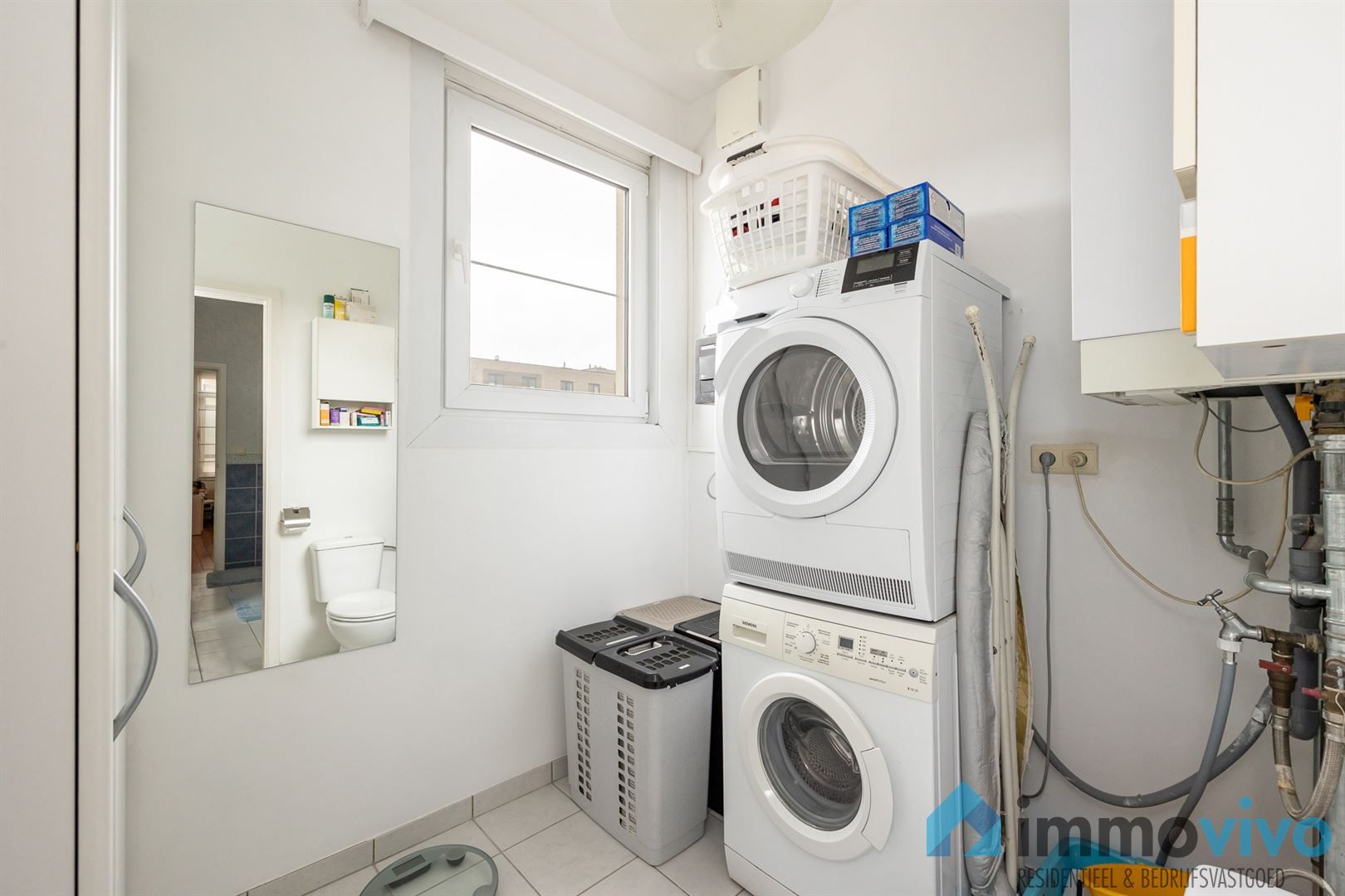 Woning met vier slaapkamers, privé oprit en leuke tuin foto 20