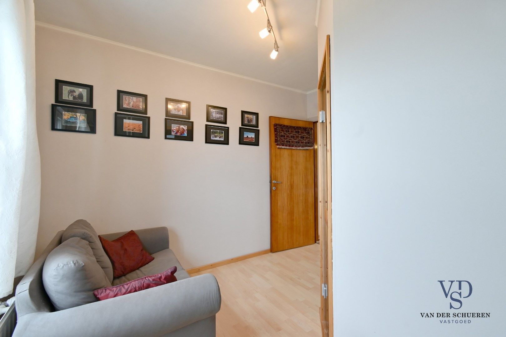 Charmante woning op royaal perceel van 1.618 m² foto 26