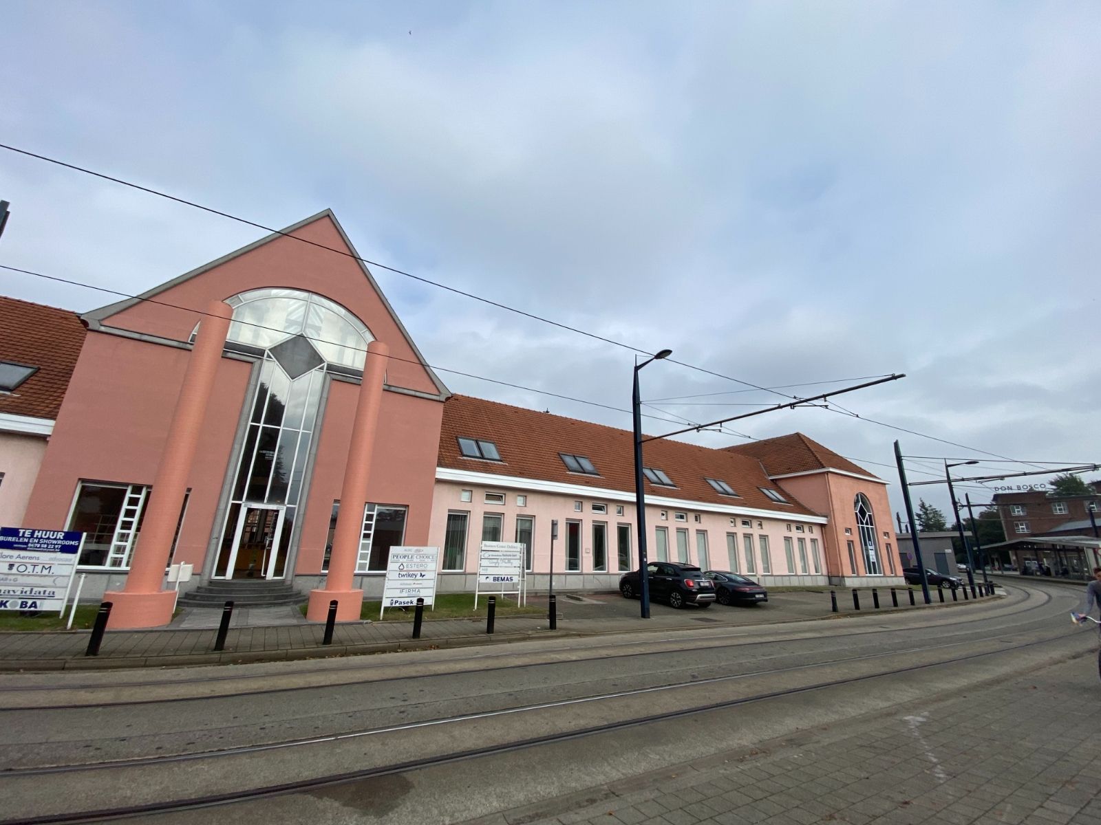 Kantoren te huur vanaf 50m² op toplocatie + P ! foto 8