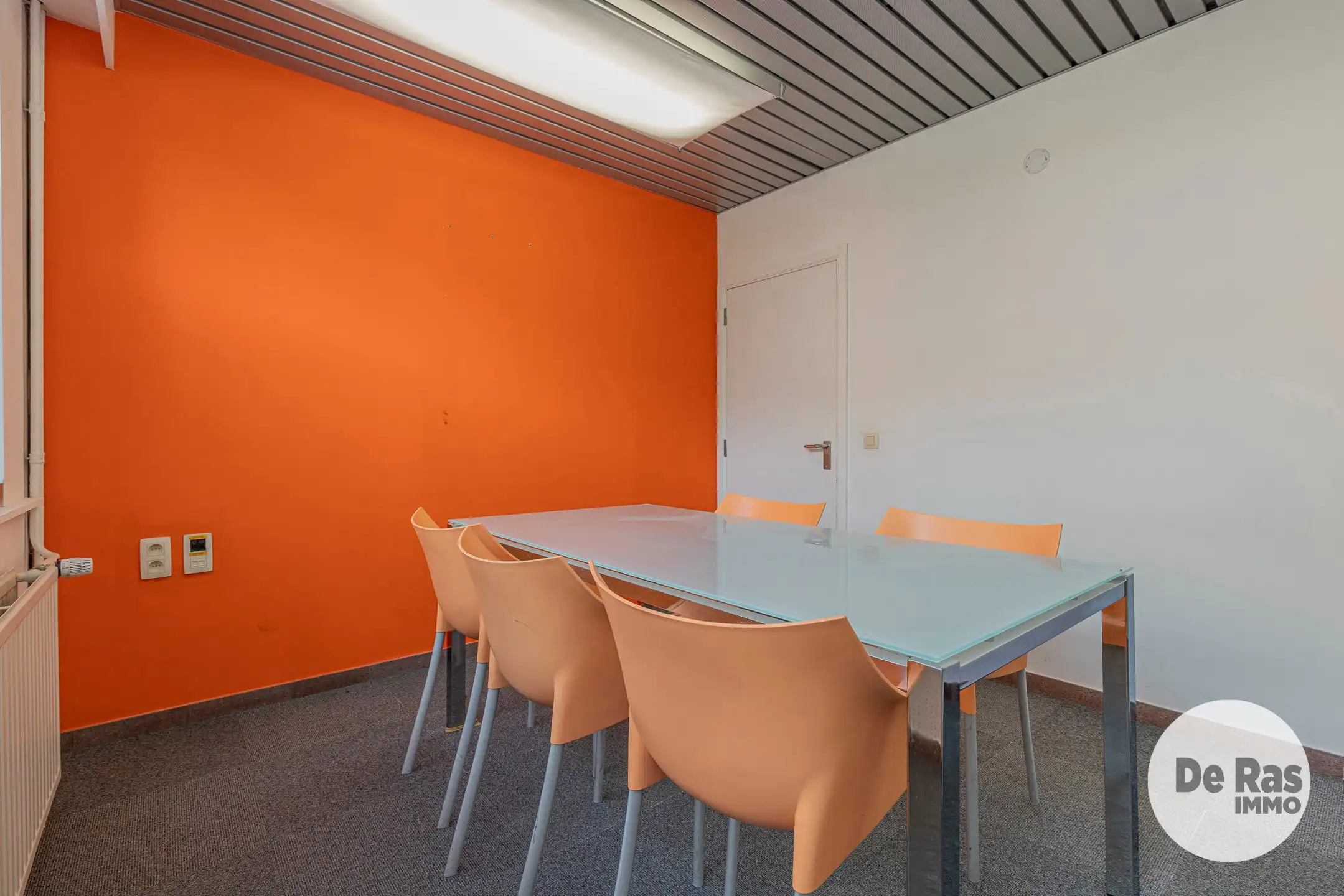 MOORSEL– Multifunctioneel handelspand van +/- 300 m² en tuin foto 5