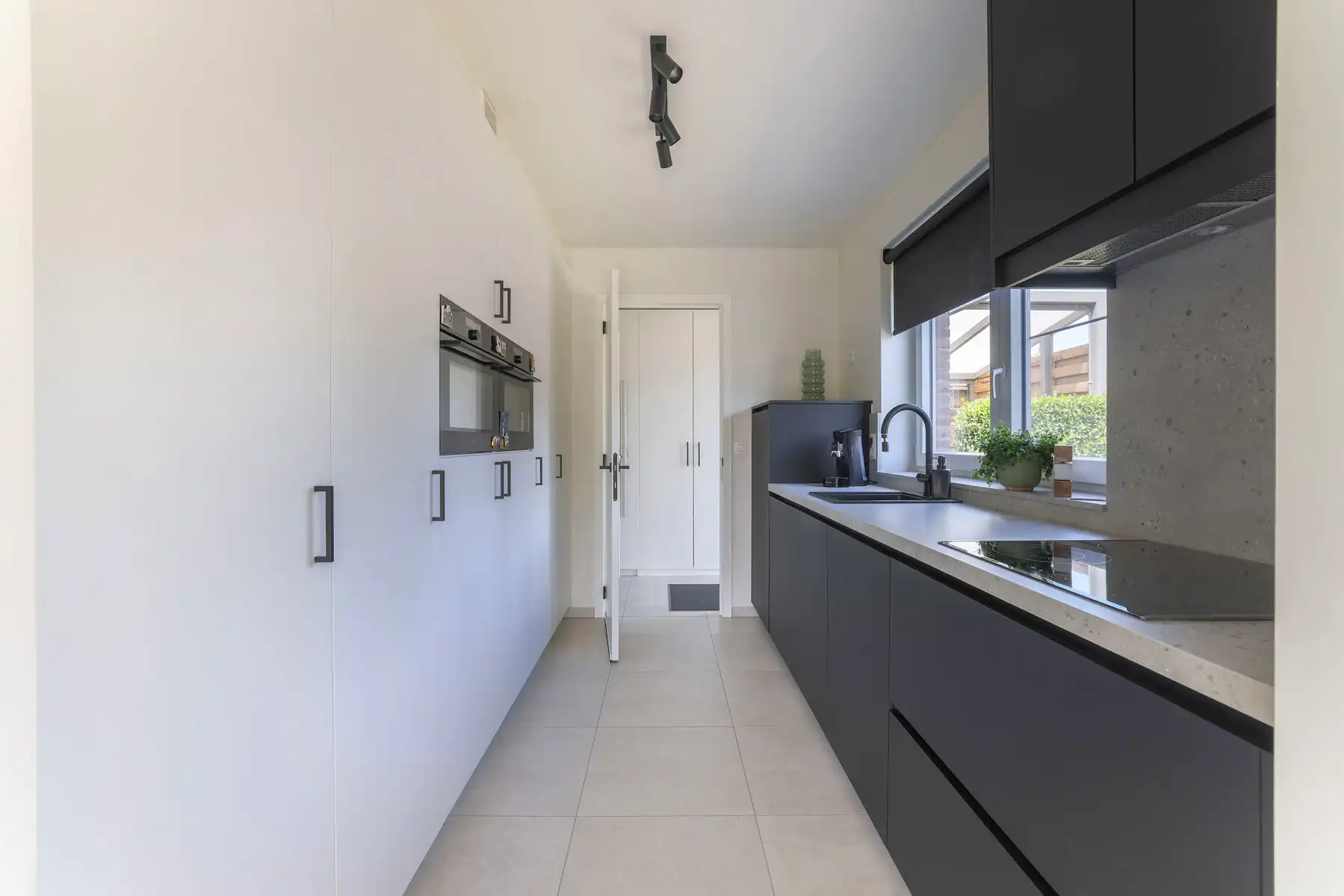 Nieuwbouwwoning op ca. 387 m² met energiezuinig EPC-label A foto 7