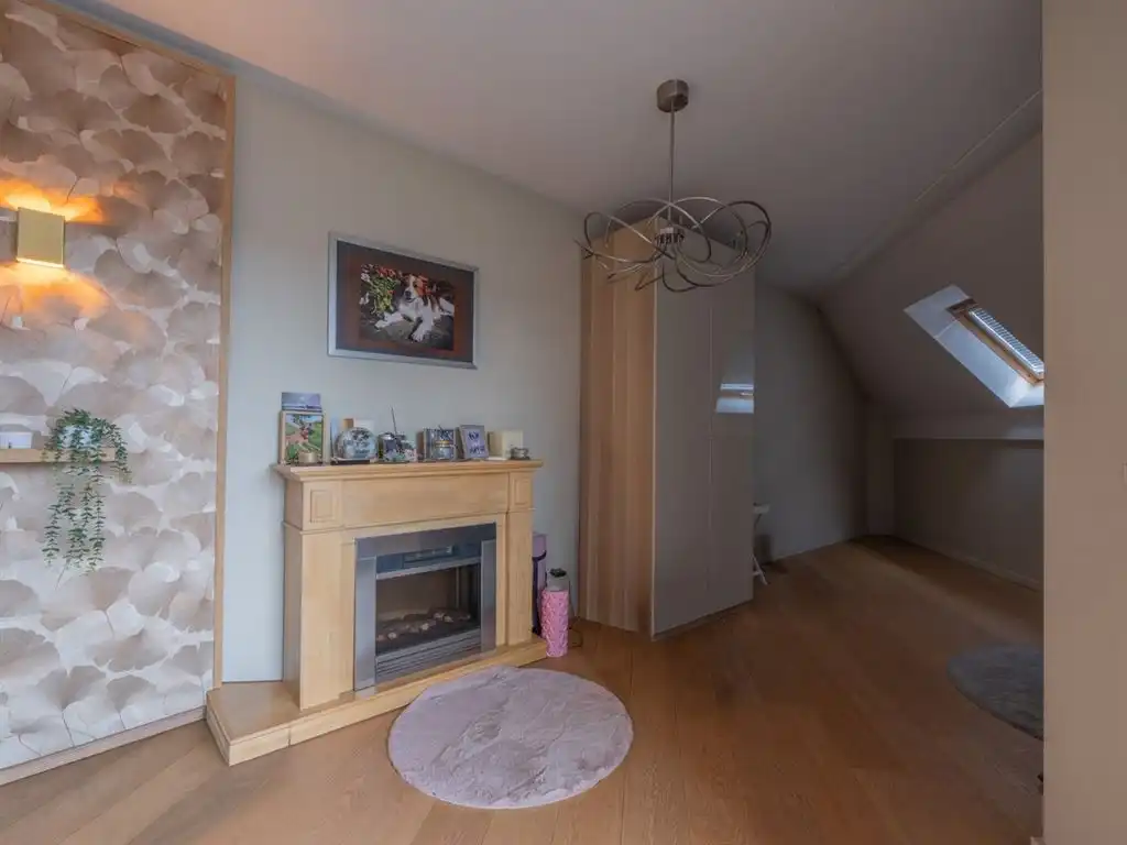 Modern duplex appartement met ondergrondse autostaanplaats foto 12