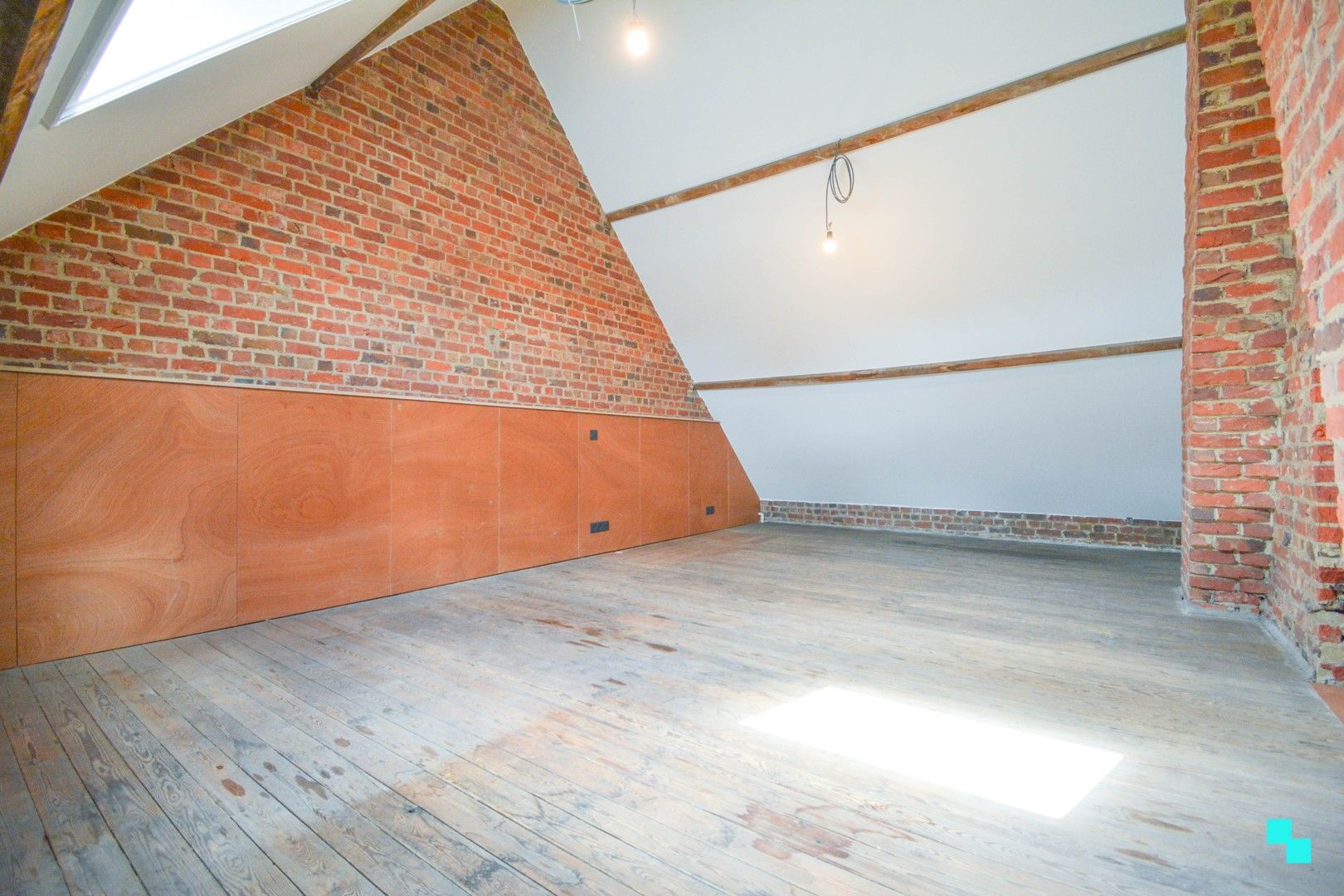 Eengezinswoning met 5 slp te centrum Roeselare foto 28