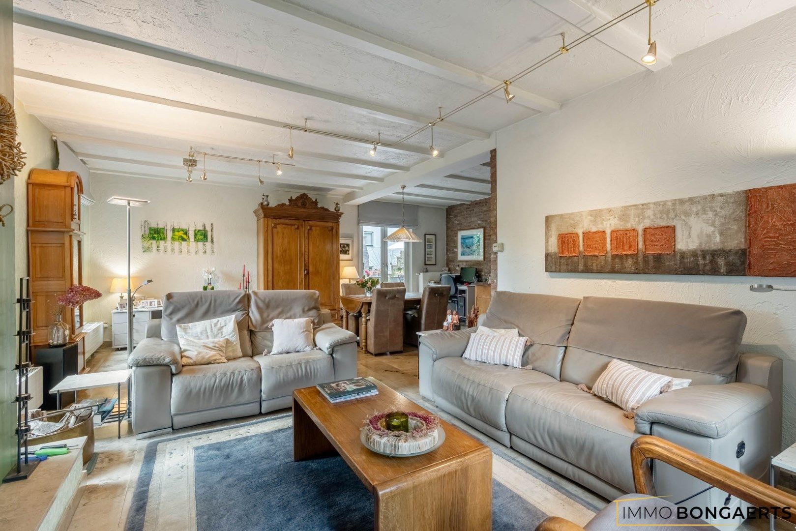 Zeer ruime woning op een leuke locatie te Bret-Gelieren. foto 16