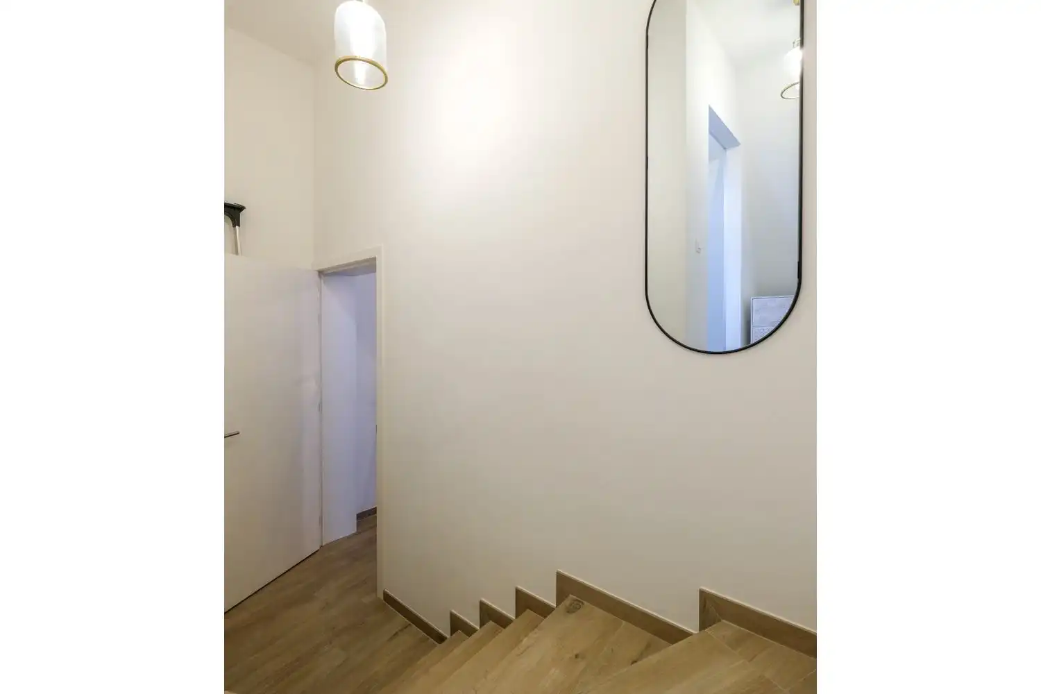 Ruim appartement aan de Grote Markt van Antwerpen foto 9