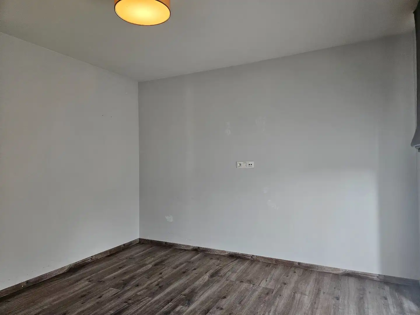 Ruim gelijkvloers appartement met 2 slaapkamers in Geel! foto 9