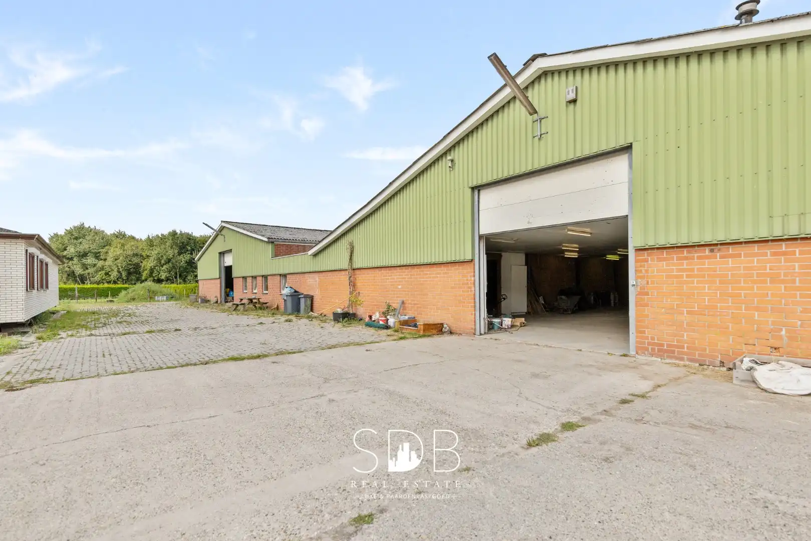 Boerderij met paardenfaciliteiten en graslanden op 14.490m² foto 6