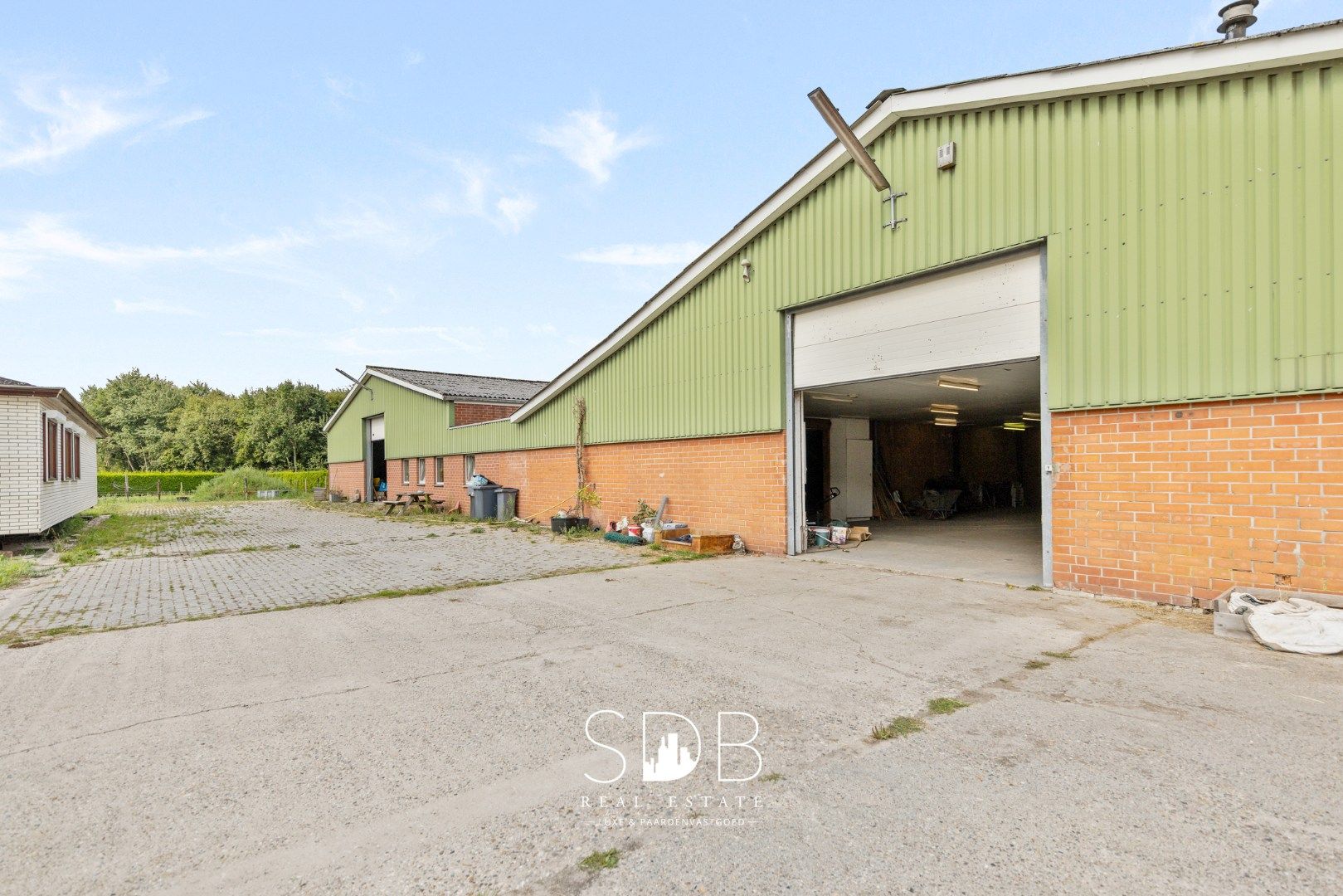 Boerderij met paardenfaciliteiten en graslanden op 14.490m² foto 6