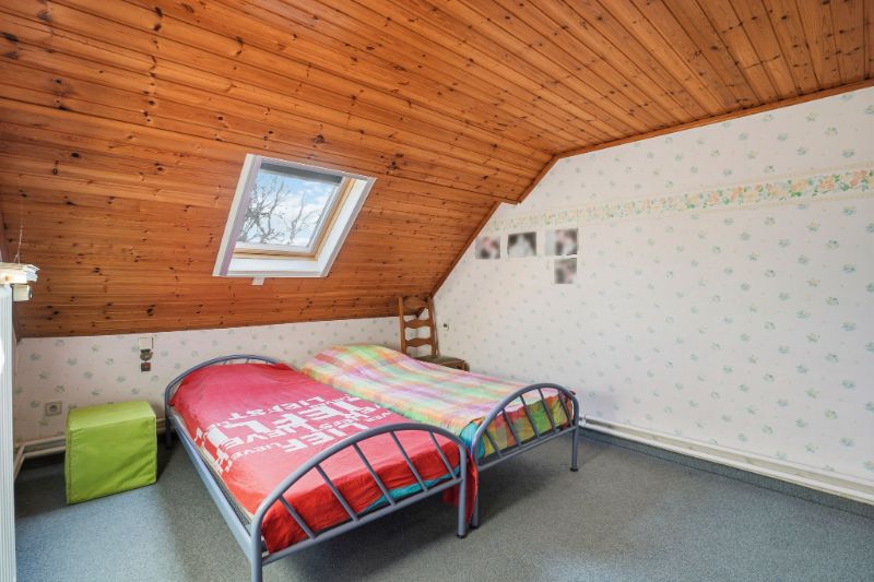 Landelijke woning met loods foto 14