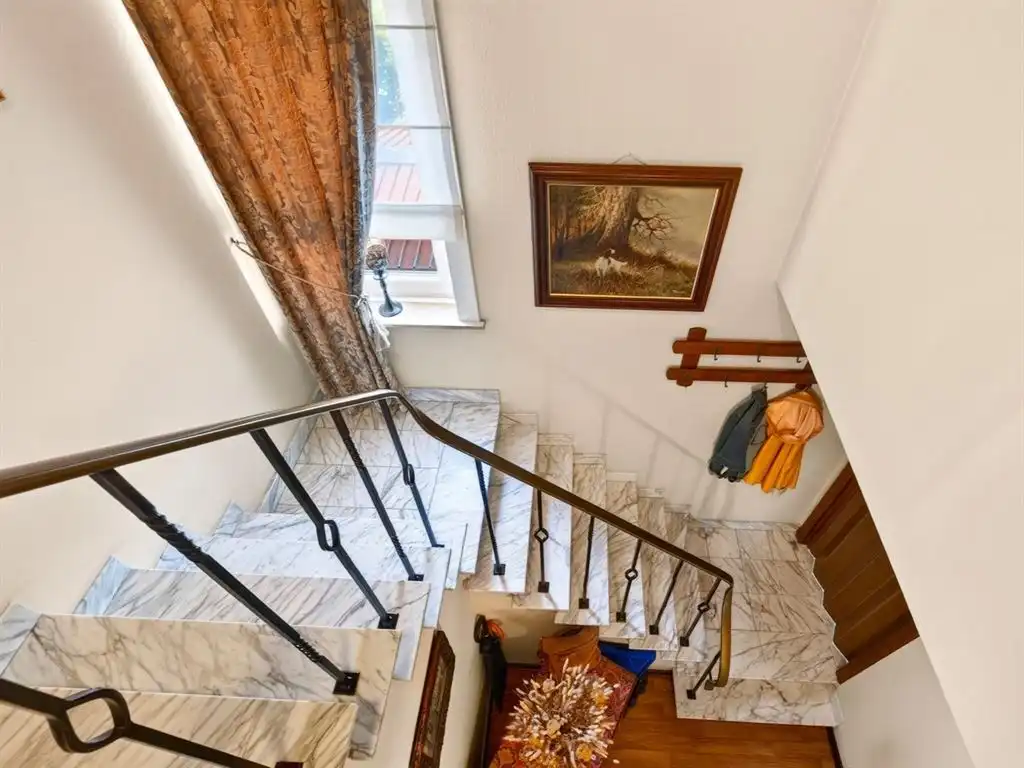 Goed onderhouden vrijstaande woning foto 21