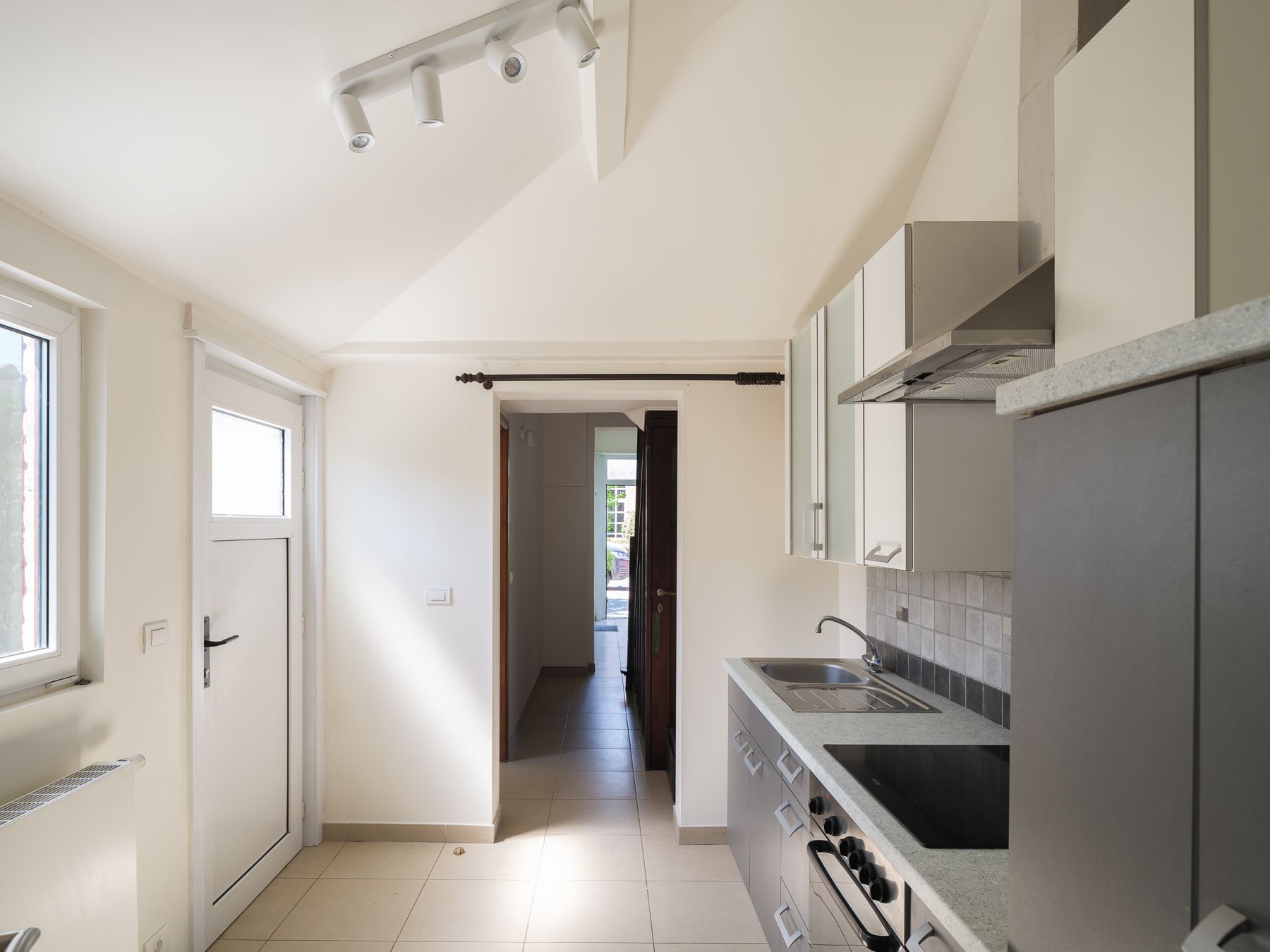Gezellige woning met tuin in Deurle foto 8