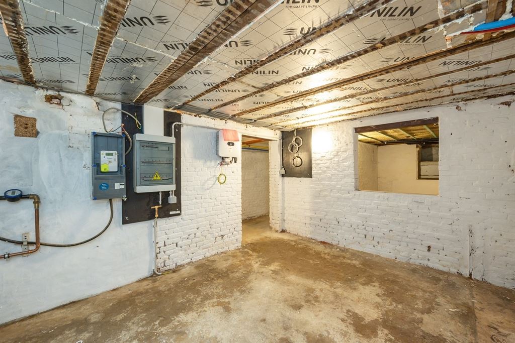 Gerenoveerd herenhuis met tuin en A label foto 27