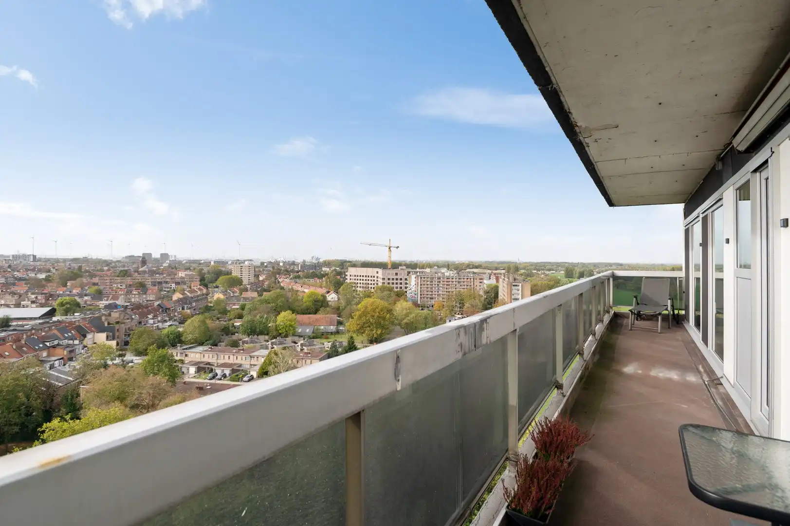 Ruim appartement met 3 slpk en panoramisch zicht foto 11