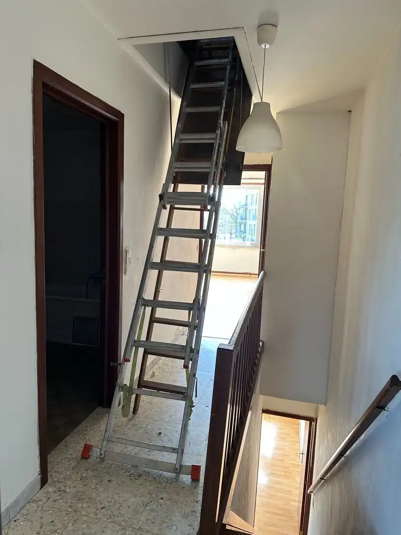 Goed gelegen belétage-rijwoning in Gent foto 18