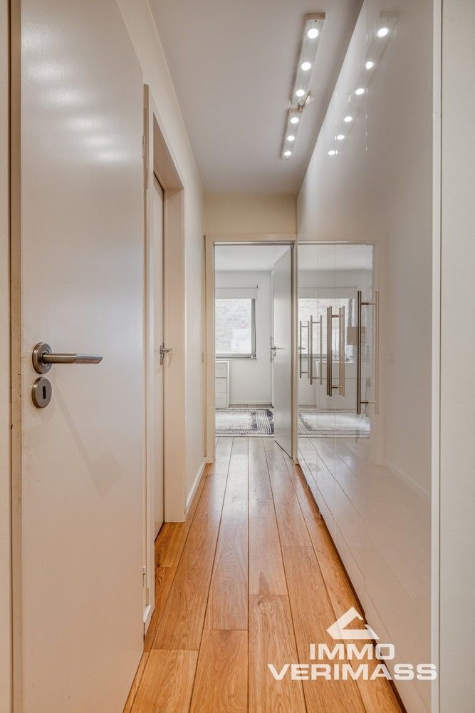 Ruim duplexappartement met 3 slaapkamers, zonnig terras en parking  in Leuven foto 10