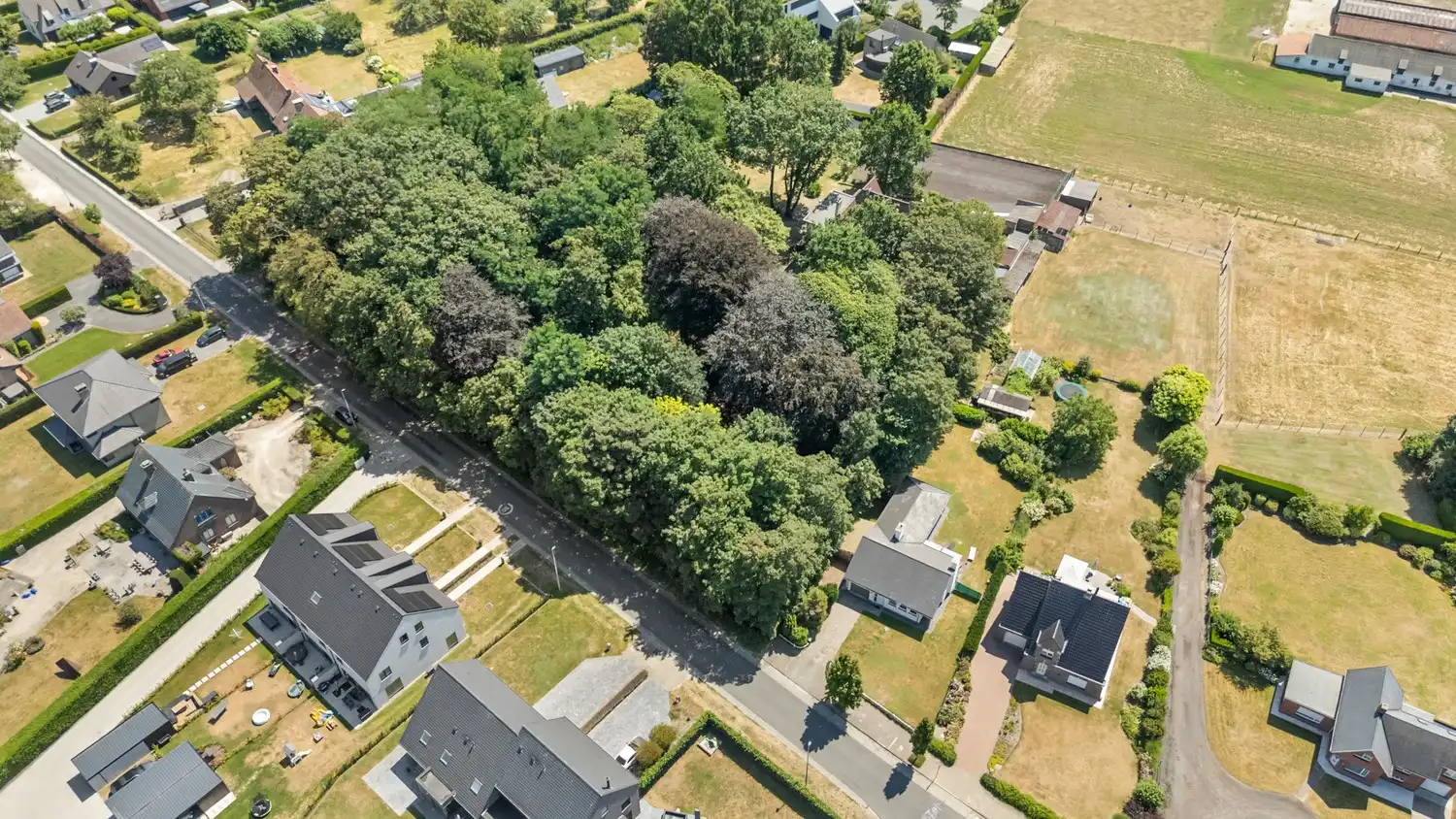 Karaktervolle villa op uitzonderlijk parkdomein van 67 are met ontwikkelingspotentieel vlakbij Gent foto 14