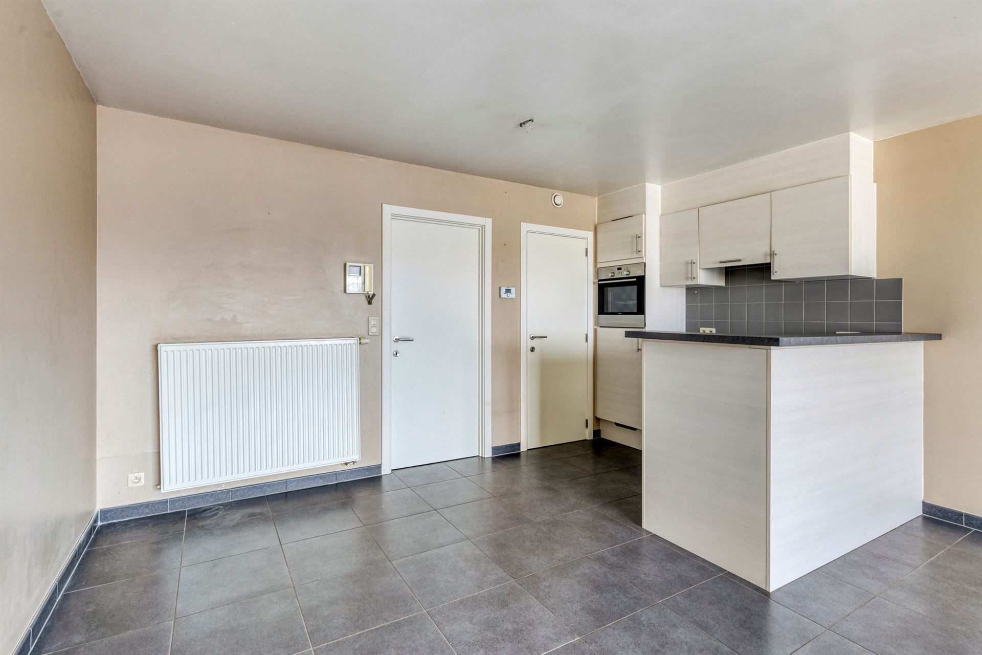 ZONNIGE STUDIO / VLAKBIJ ZEEDIJK foto 10