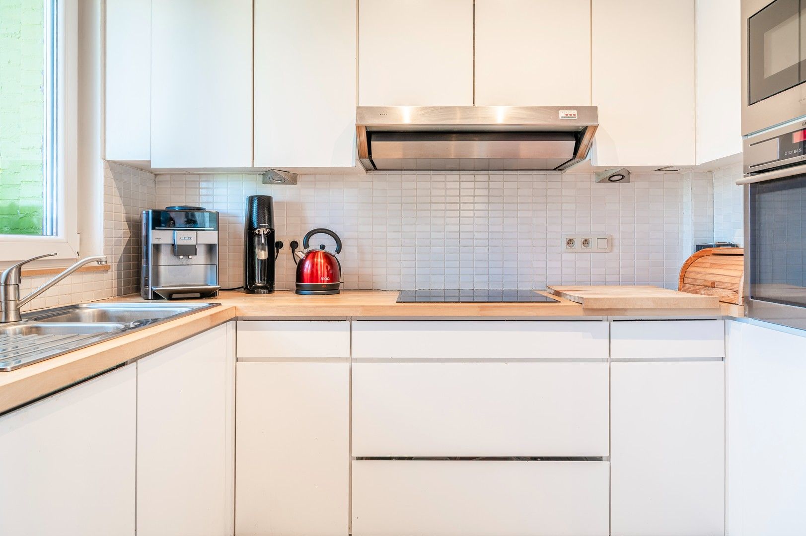 Instapklare woning te Zwijndrecht foto 12