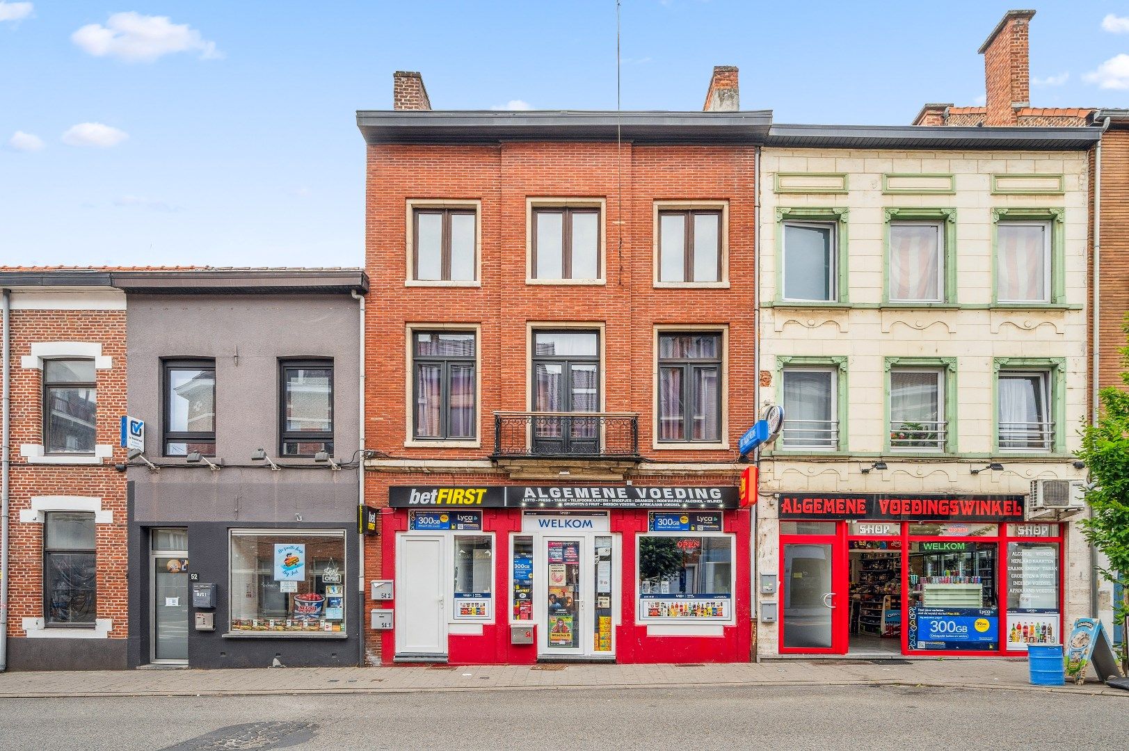 Hoofdfoto van de publicatie: Opbrengsteigendom met 2 appartementen en een handelspand in het hart van Tienen