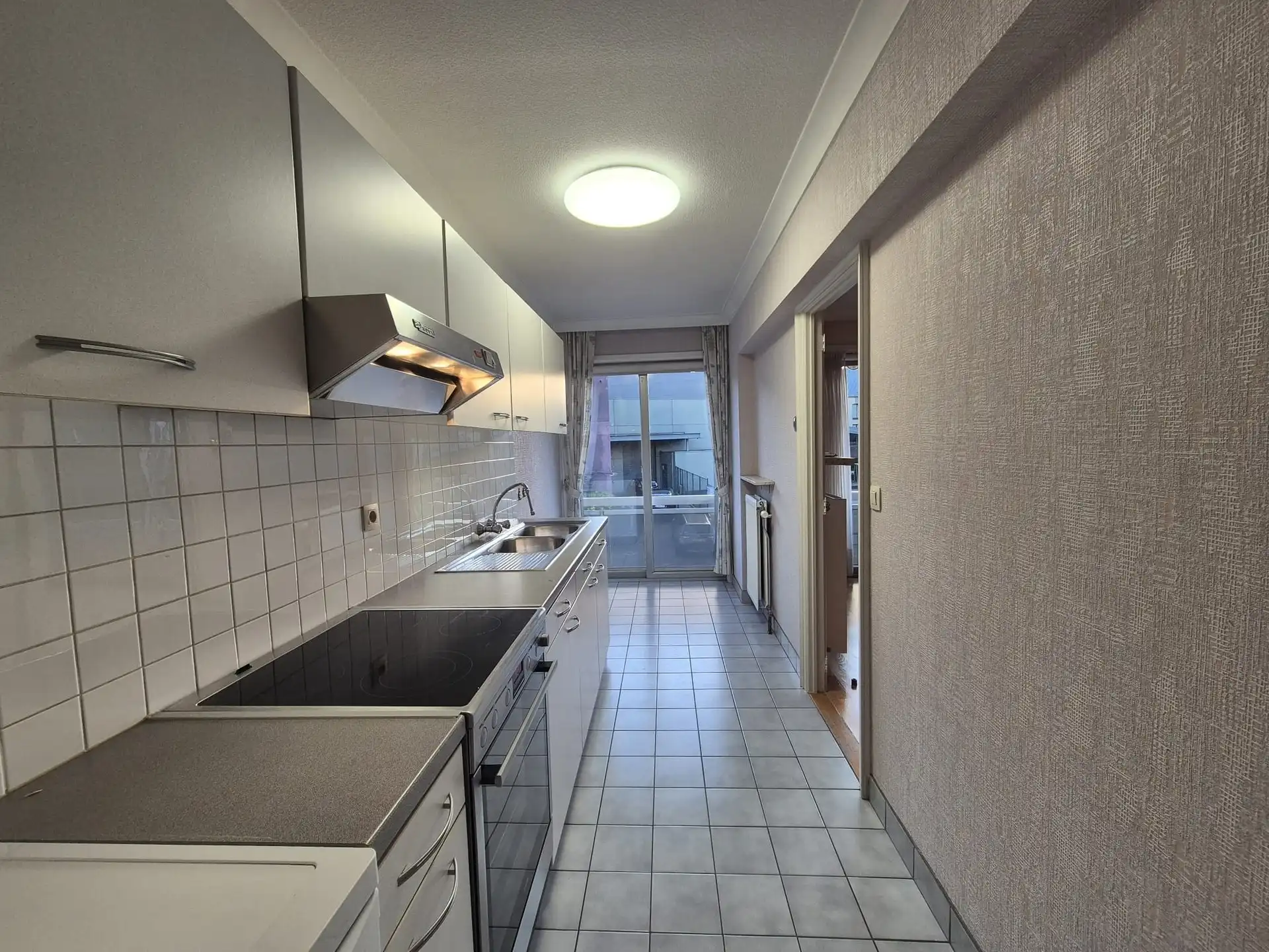 Instapklaar en knus appartement te huur in het centrum van Wetteren. foto 9