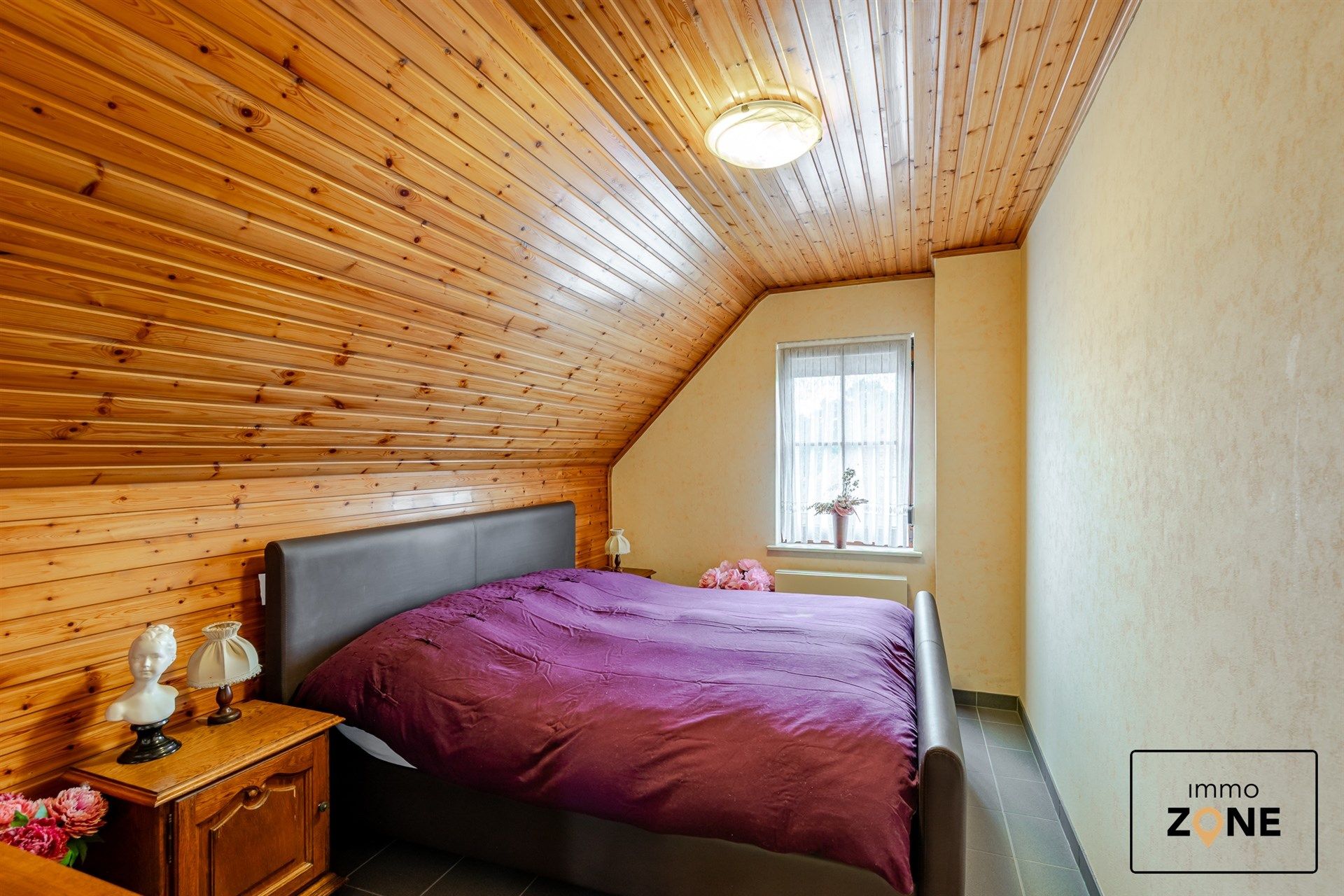 Huis, chalet en ruim magazijn op toplocatie foto 16