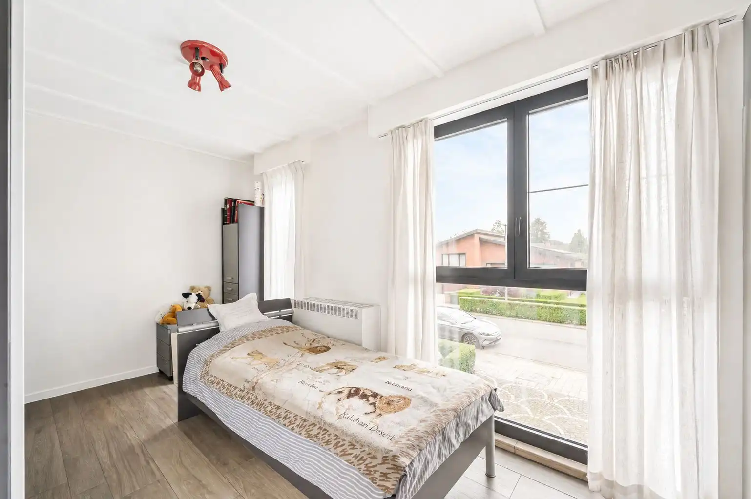 Stijlvolle split-levelvilla met veel licht en ruimte foto 21