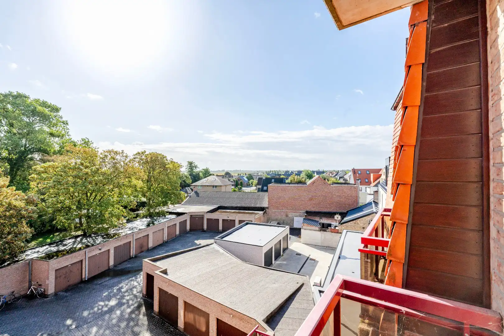 Prachtig en volledig gerenoveerd 2-slaapkamer appartement foto 10