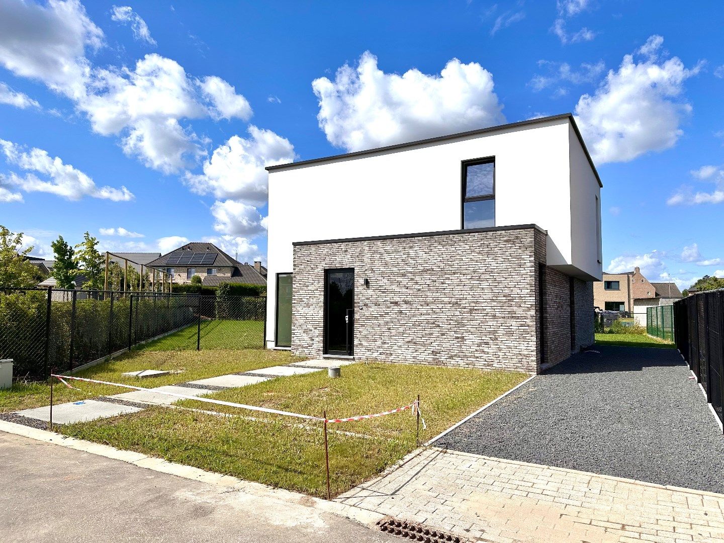 Te huur: Exclusieve villa in villawijk Tongers Veld – luxe, rust en comfort op toplocatie foto {{pictureIndex}}