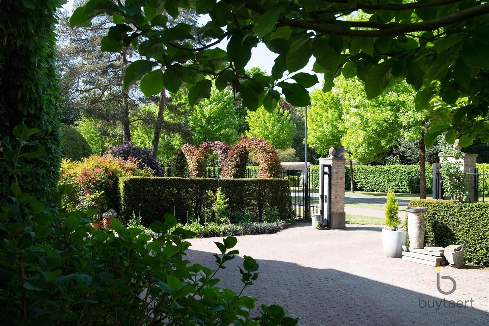 Stijlvolle villa vol originele elementen in het statige groene Koningshof! foto 30