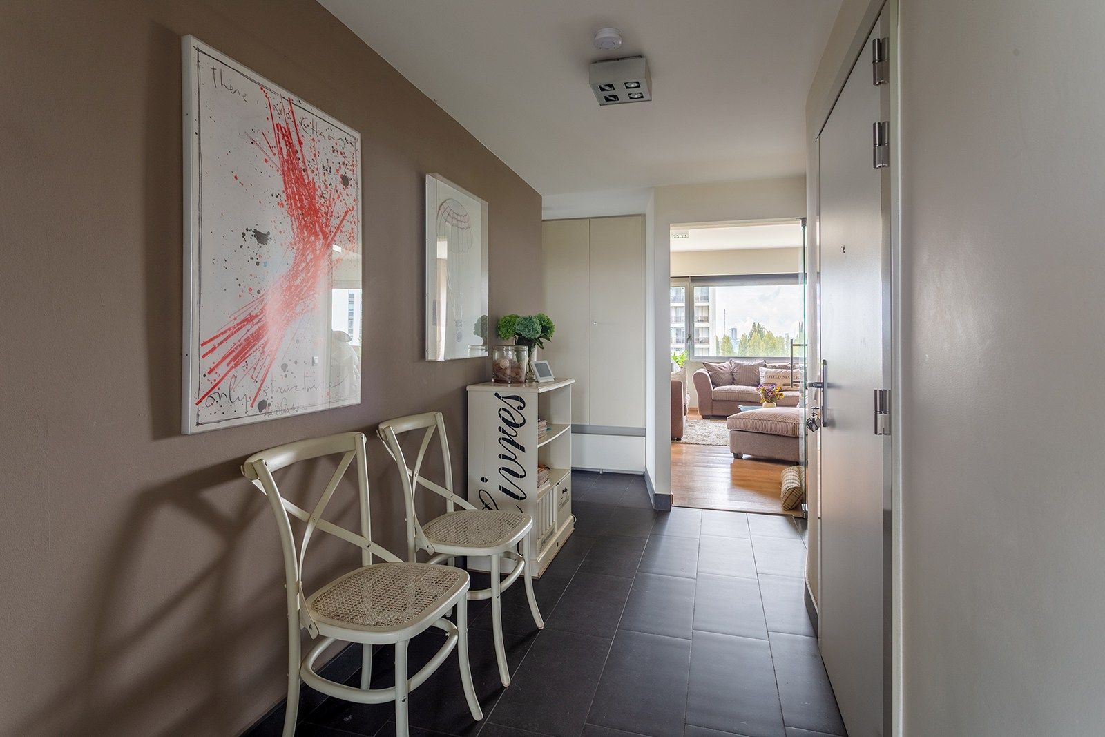 Instapklaar hoekappartement (150 m²) met veel lichtinval op de zevende verdieping foto 13