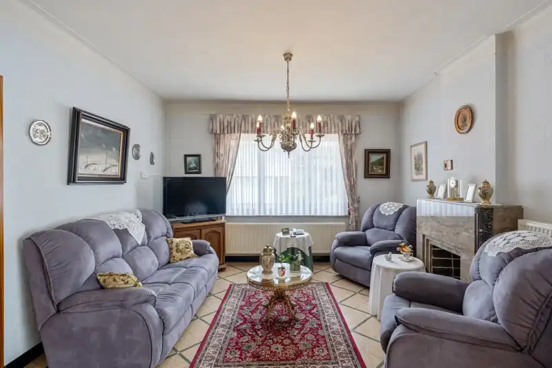 Verzorgde woning met onderhoudsvriendelijke tuin op 2are 55ca en gelegen in het centrum van Kortenaken foto 5