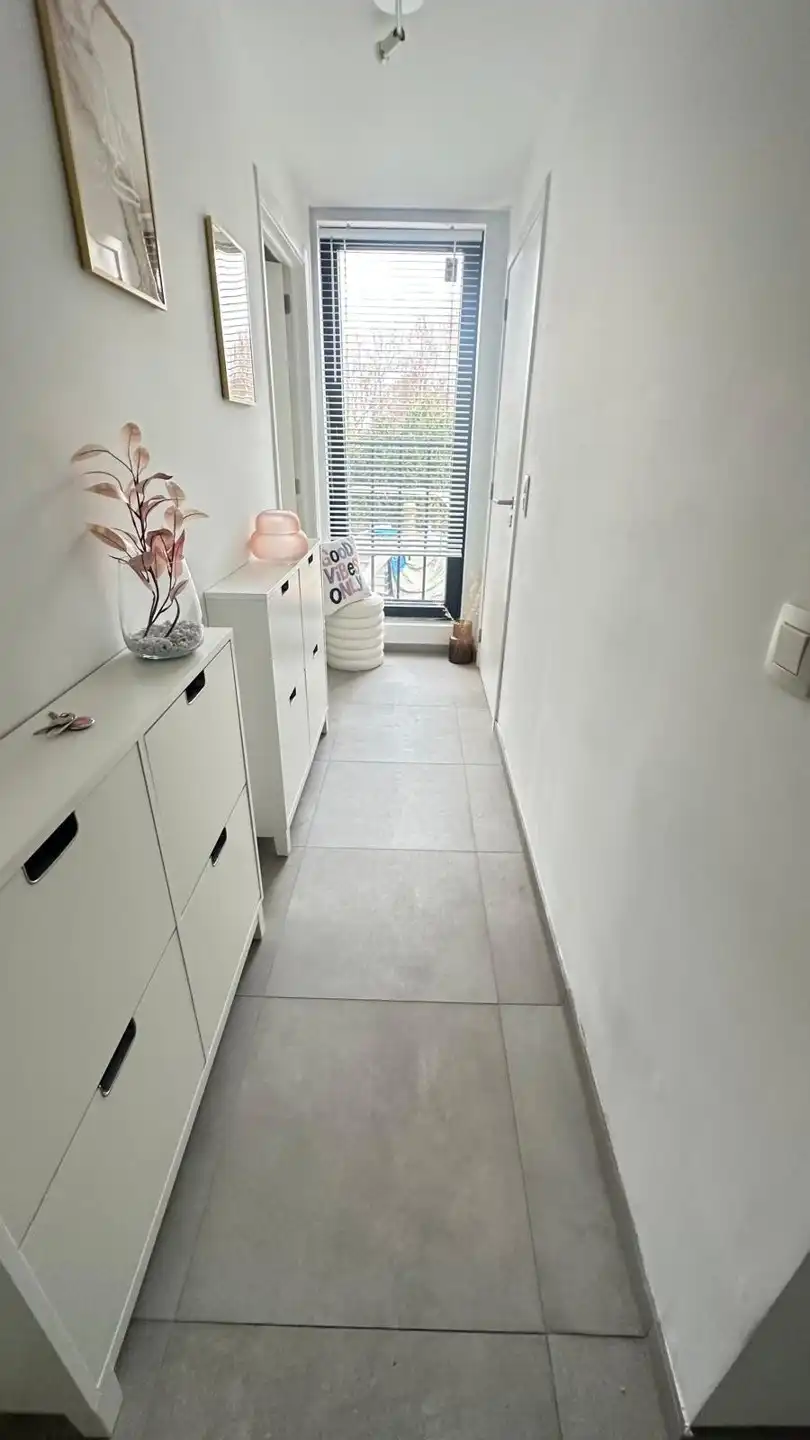 Modern nieuwbouwappartement met terras te huur foto 17