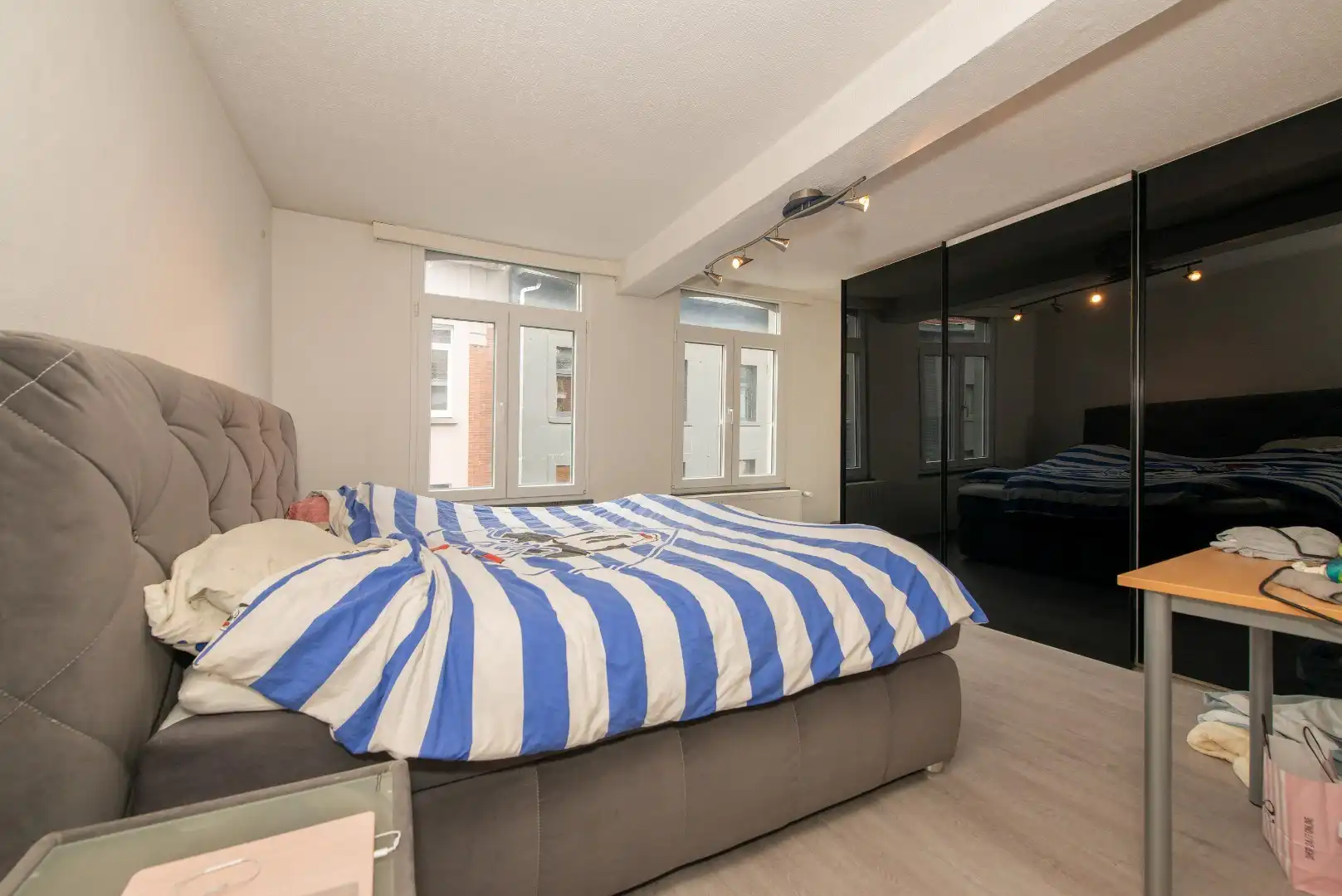  Karaktervol gebouw met handelsruimte en instapklaar woonst  foto 7