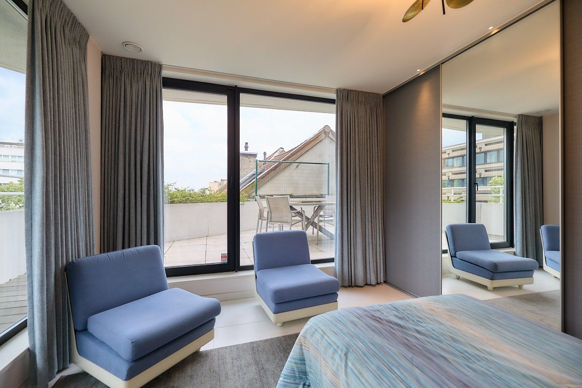 Exclusief en luxueus appartement met 2 zonnige terrassen. foto 13