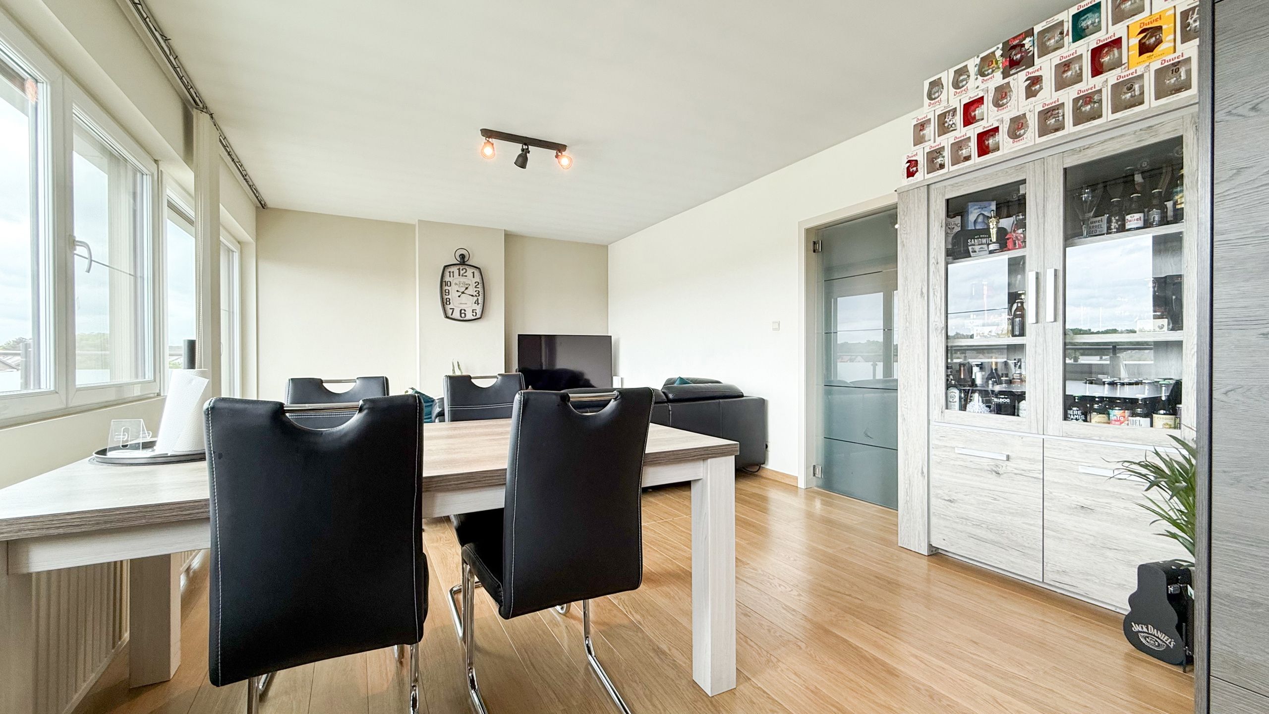 Instapklaar appartement met 3 slpkms in hartje Paal – EPC B! foto 6