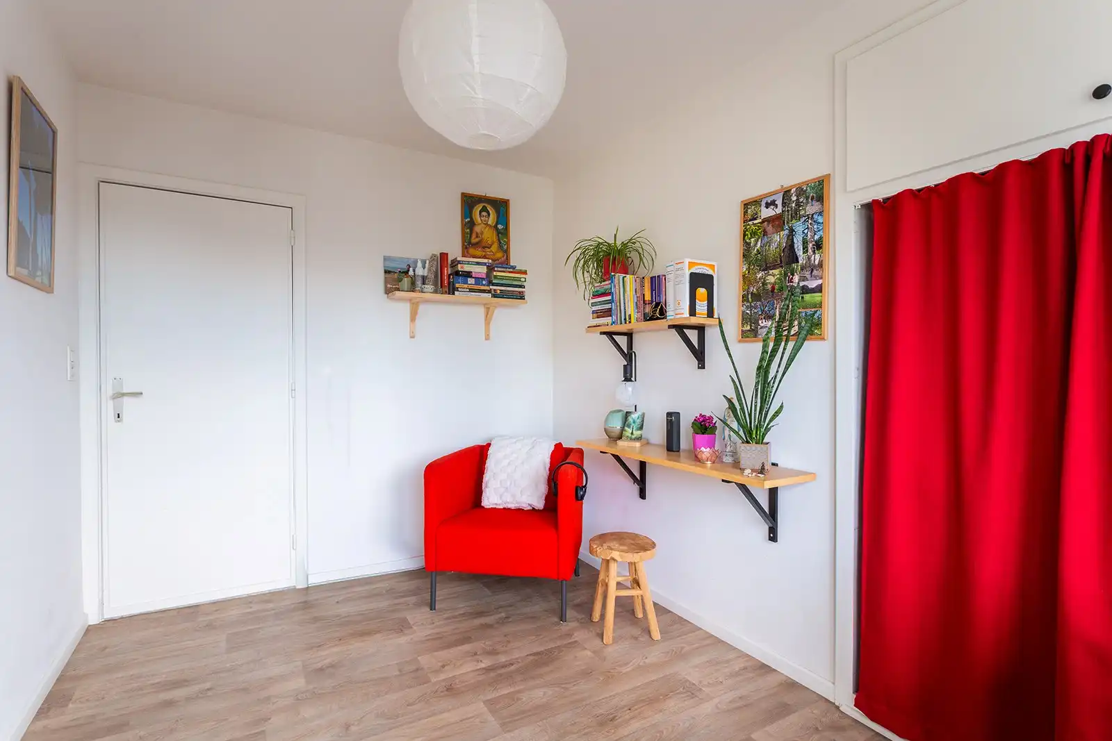 Ruim en licht appartement met 3 slaapkamers en terras foto 17