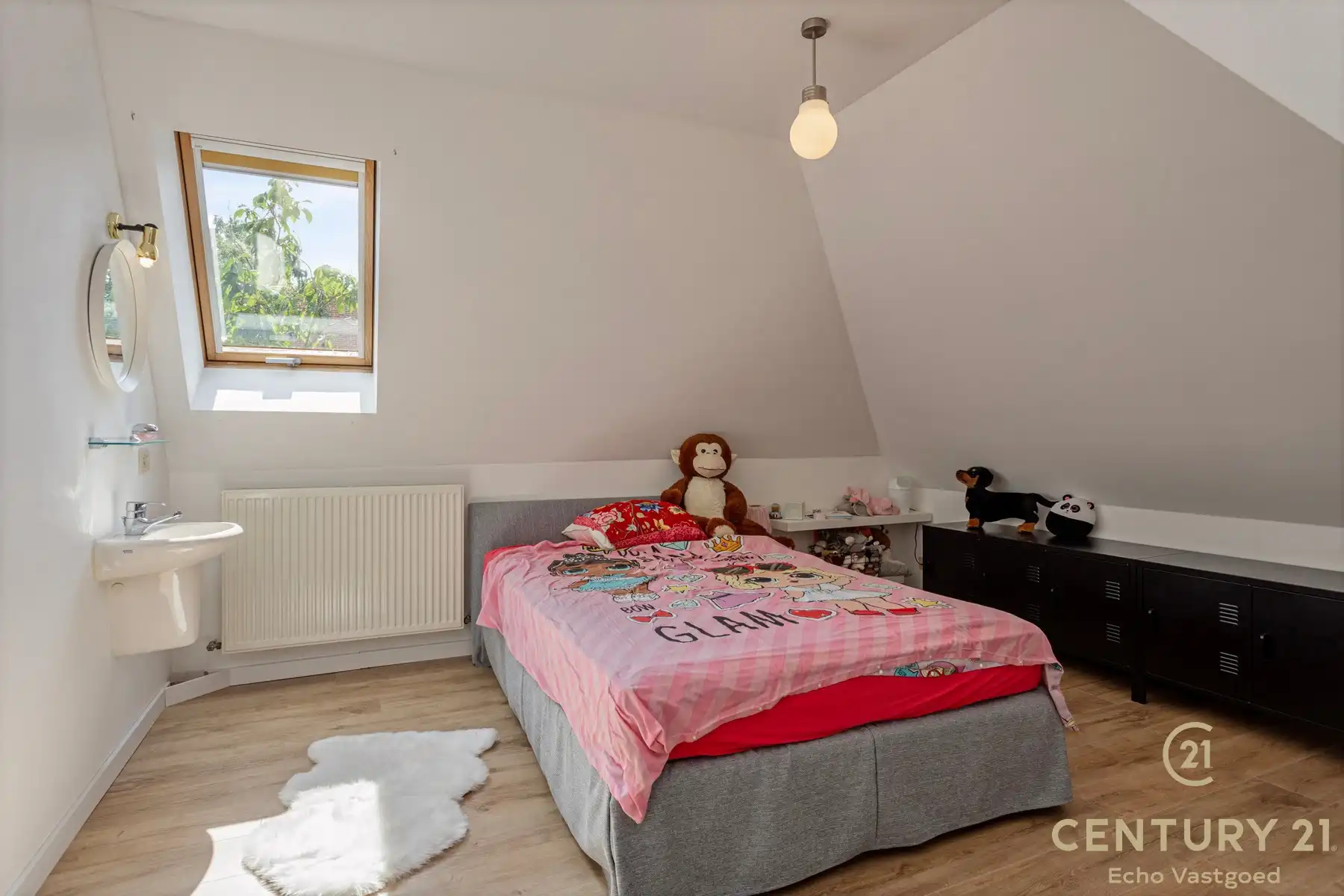 Ruime, gerenoveerde, energiezuinige villa met zwembad foto 25