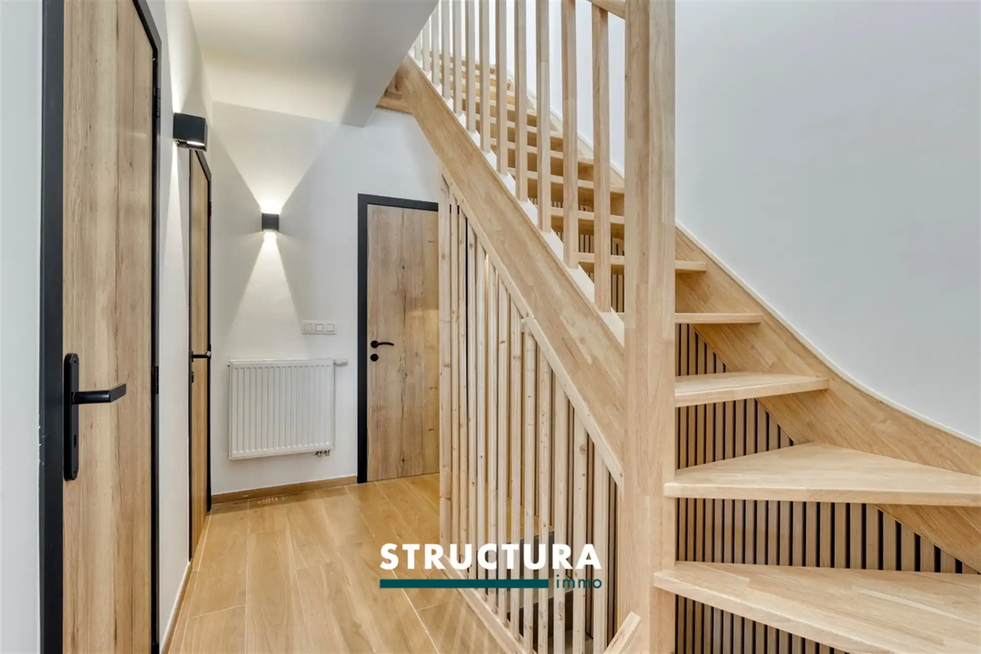 Instapklare gerenoveerde woning met zuidwestgerichte tuin foto 11