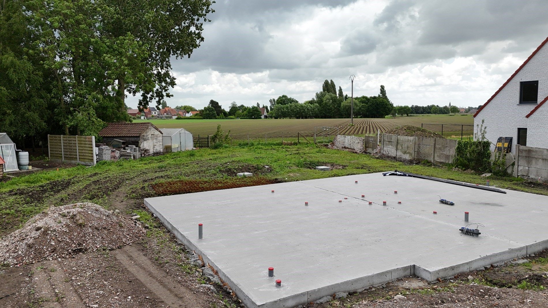 Nieuwbouwwoning met 4 slaapkamers en tuin te Koekelare  foto 11