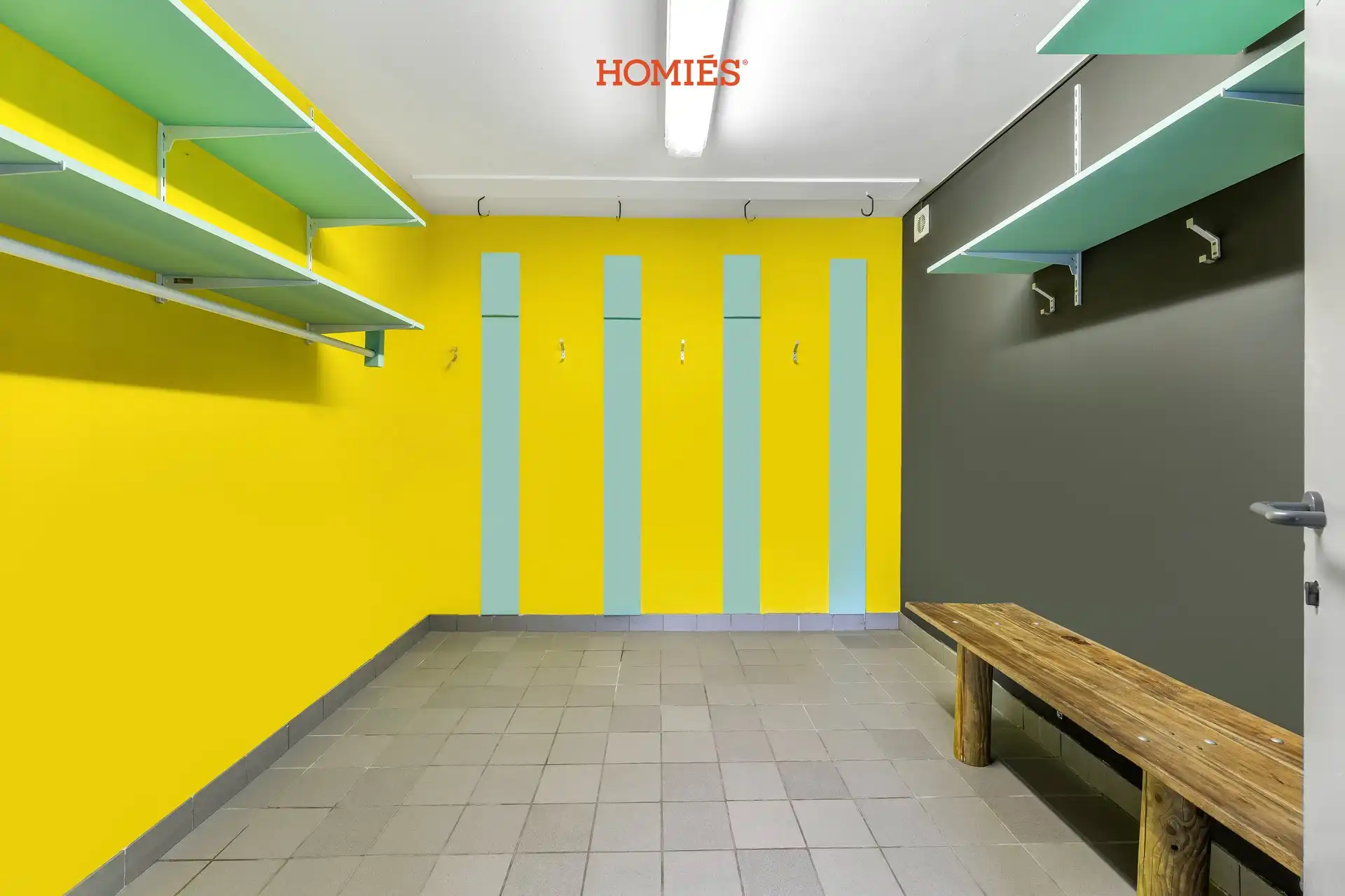 Veelzijdig handelspand met 9 parkeerplaatsen op toplocatie foto 12