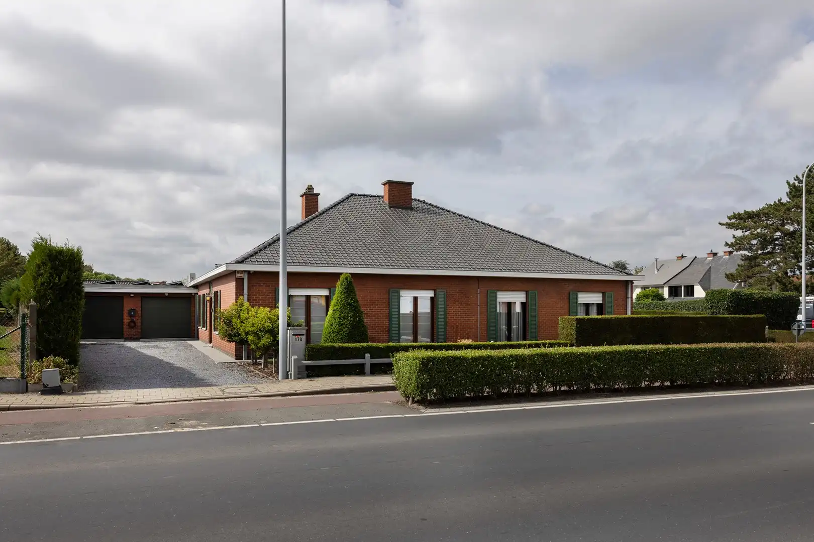 Leuke, instapklare halfopen woning nabij de Gavers. foto 13
