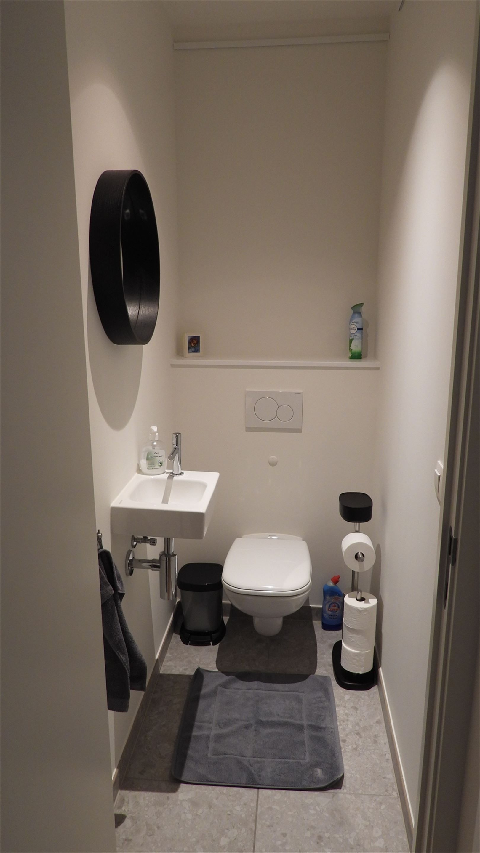 Luxe gemeubeld 2slaapkamerappatement met terras & parking! foto 22