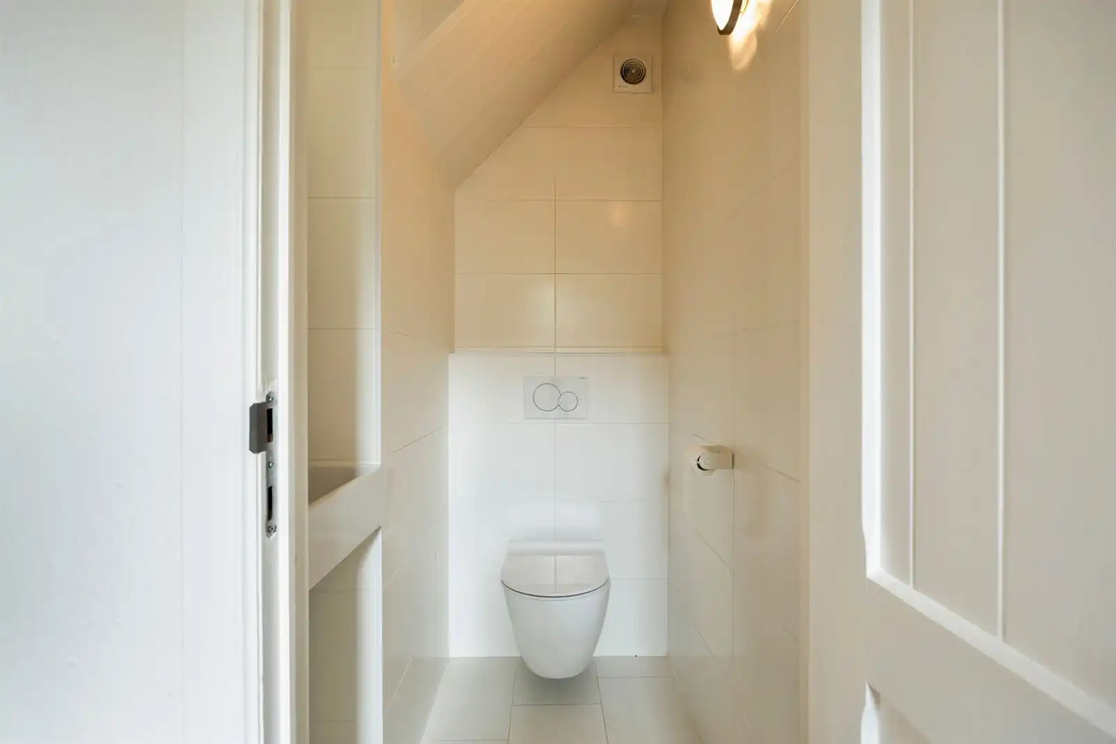 Prachtige open bebouwing met 3 slaapkamers, bureau en ruime tuin op toplocatie te Lint foto 17