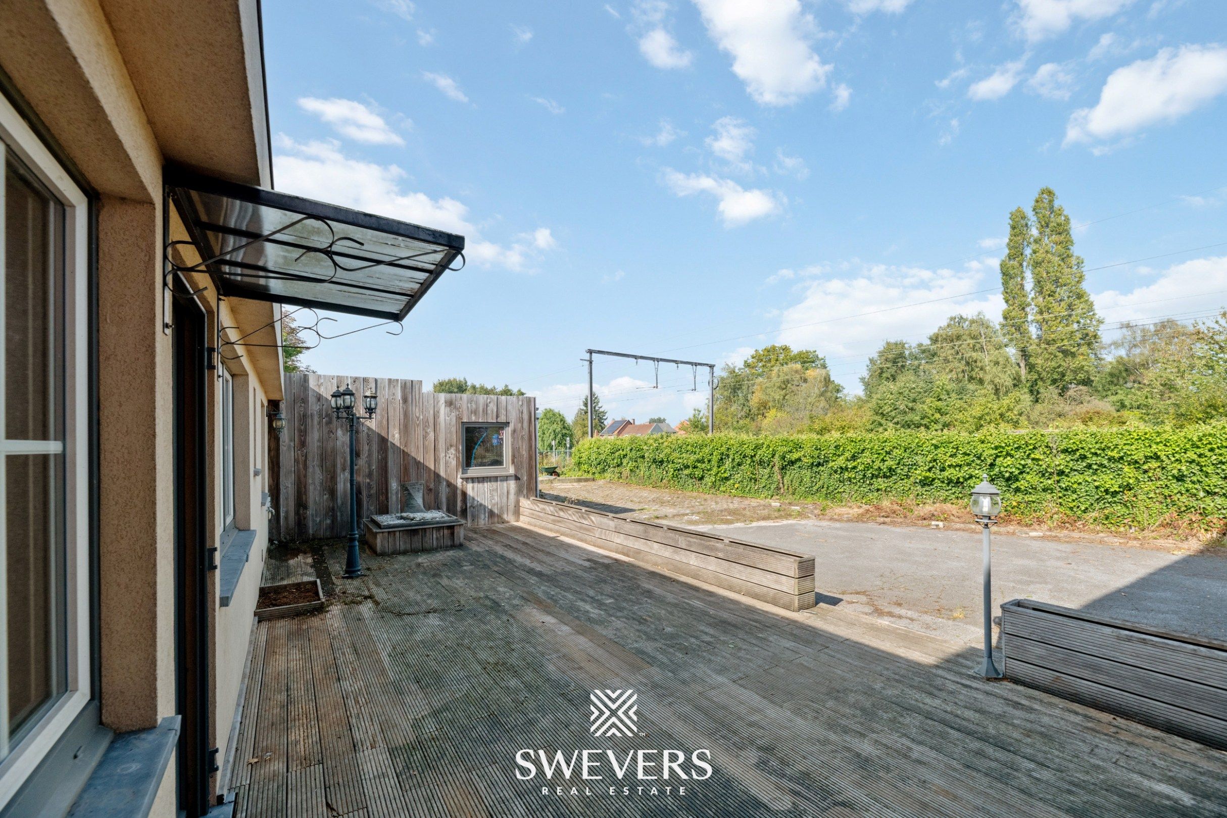 Ruime gezinswoning (218m²) met 3 slaapkamers op 10a 77ca  foto 25