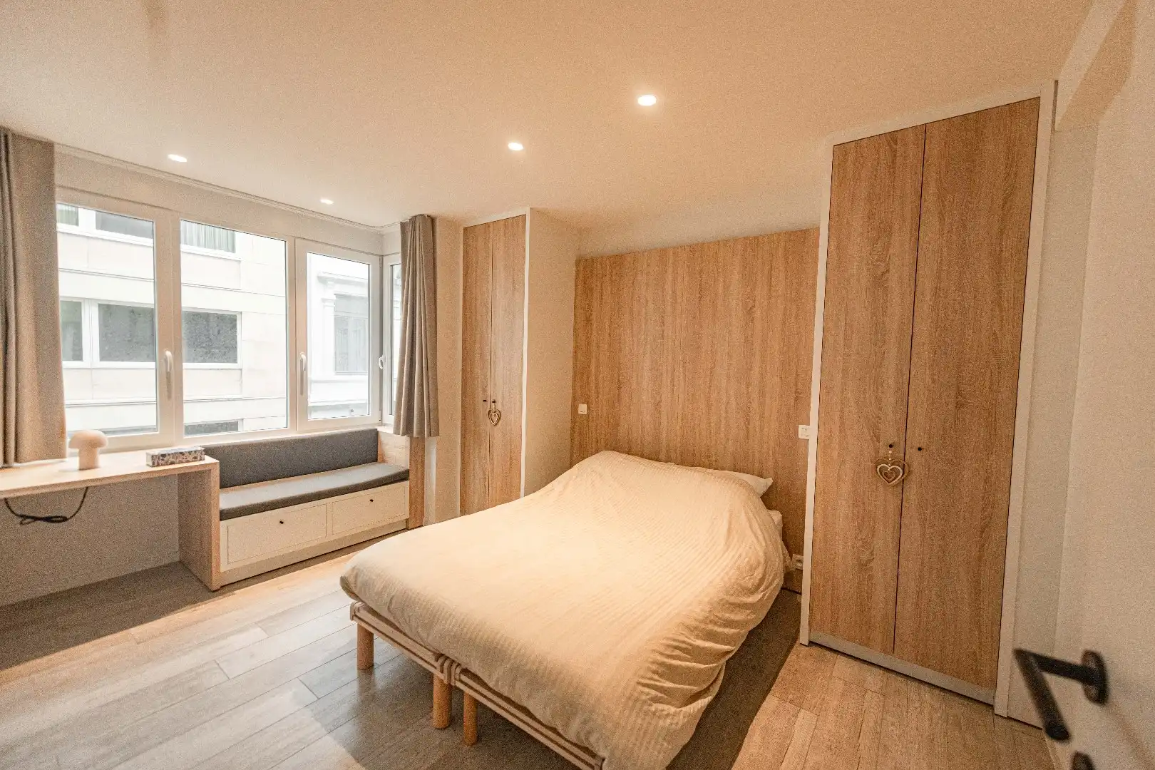Vernieuwd luxueus appartement met 2 slaapkamers foto 14