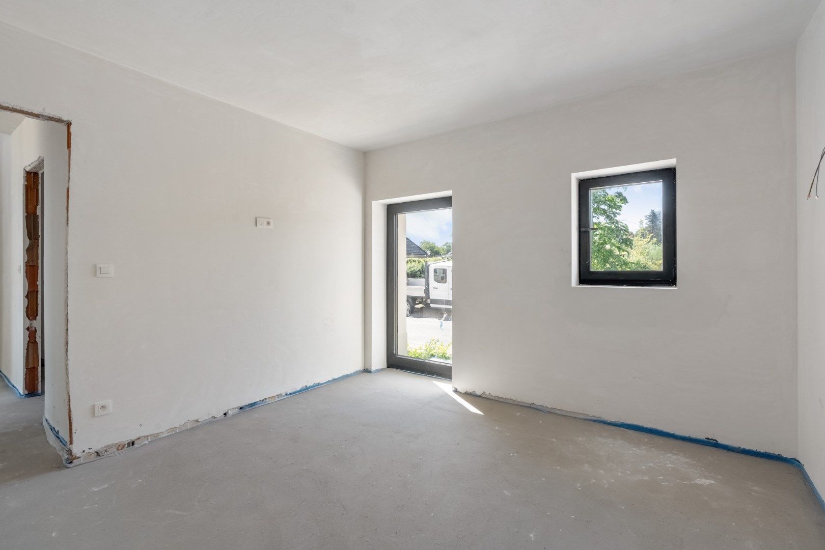 Authentieke hoeve, getransformeerd tot 2 exclusieve casco+ BEN woningen!  foto 12