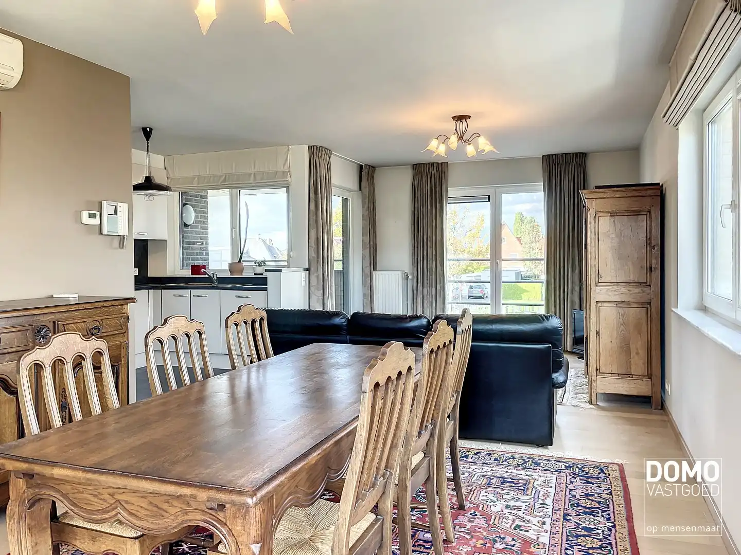MOOI APPARTEMENT MET 2 SLAAPKAMERS IN HASSELT-KERMT - ENERGIELABEL B, BEWOONBARE OPPERVLAKTE 104M² - INCLUSIEF 1 ONDERGRONDSE PARKEERPLAATS foto 3