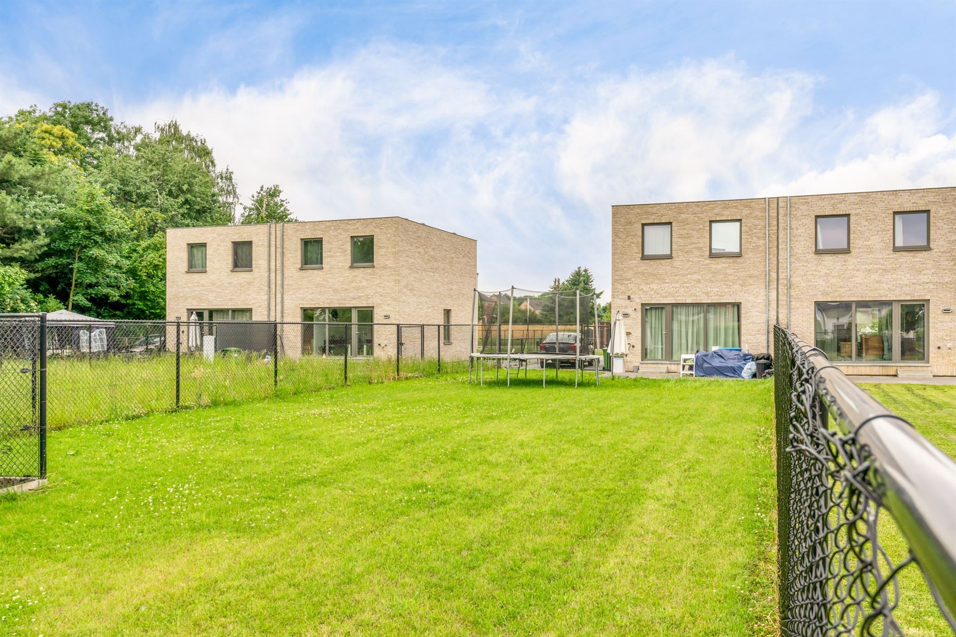Halfopen bebouwing te Nieuwerkerken foto 5